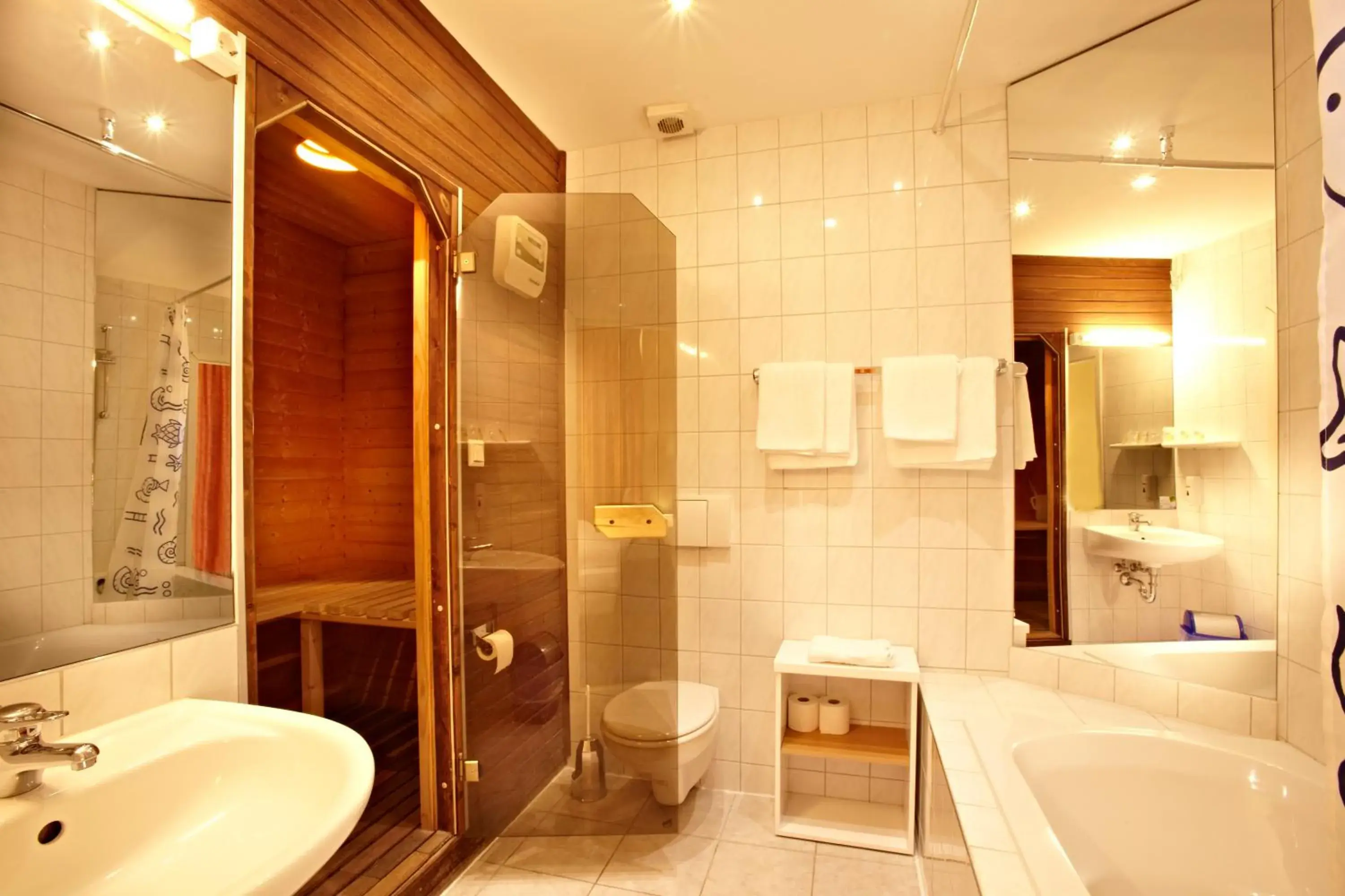 Bathroom in Hotel City Kiel by Premiere Classe