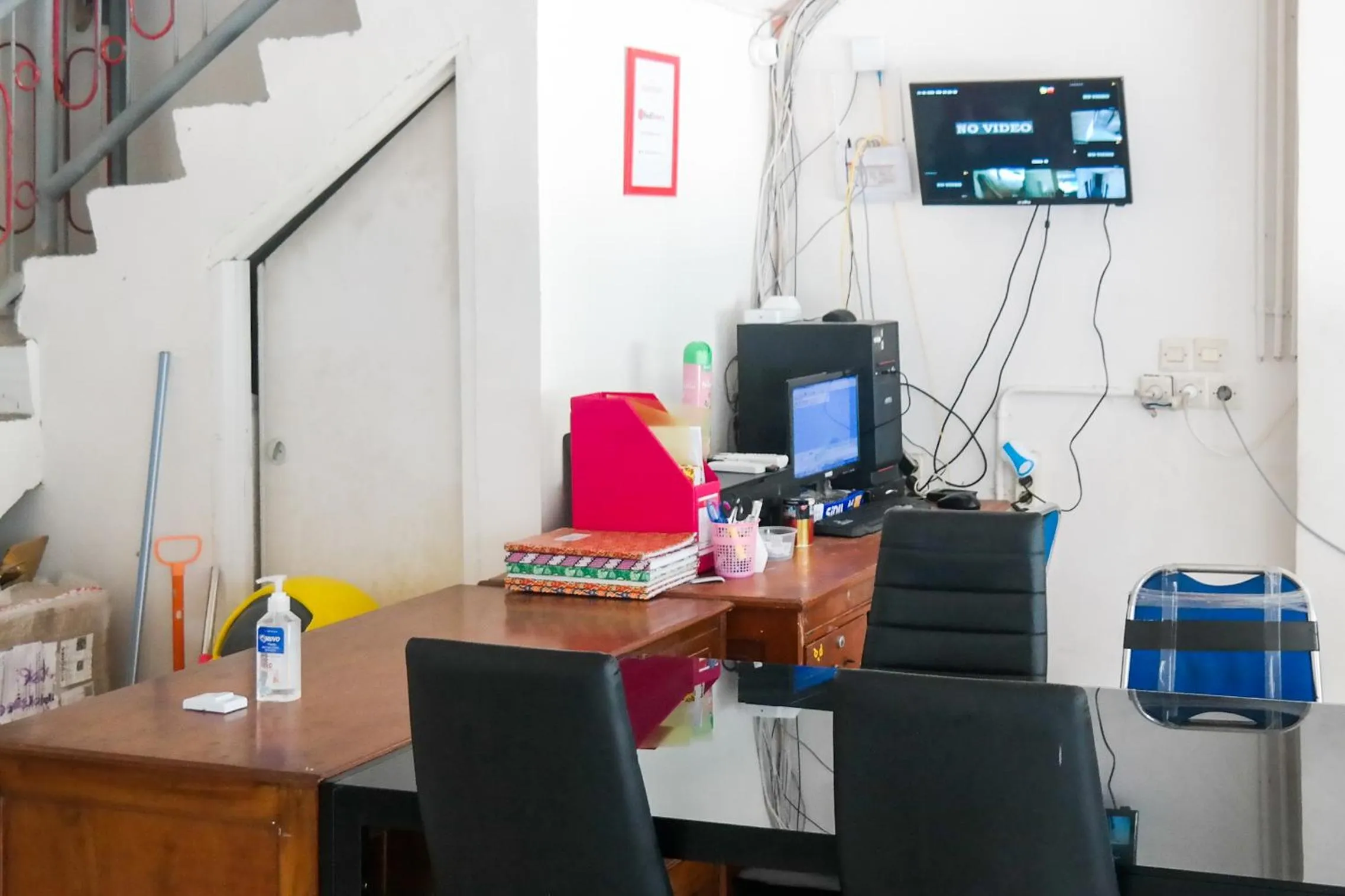 RedDoorz at Jalan Somba Opu Losari