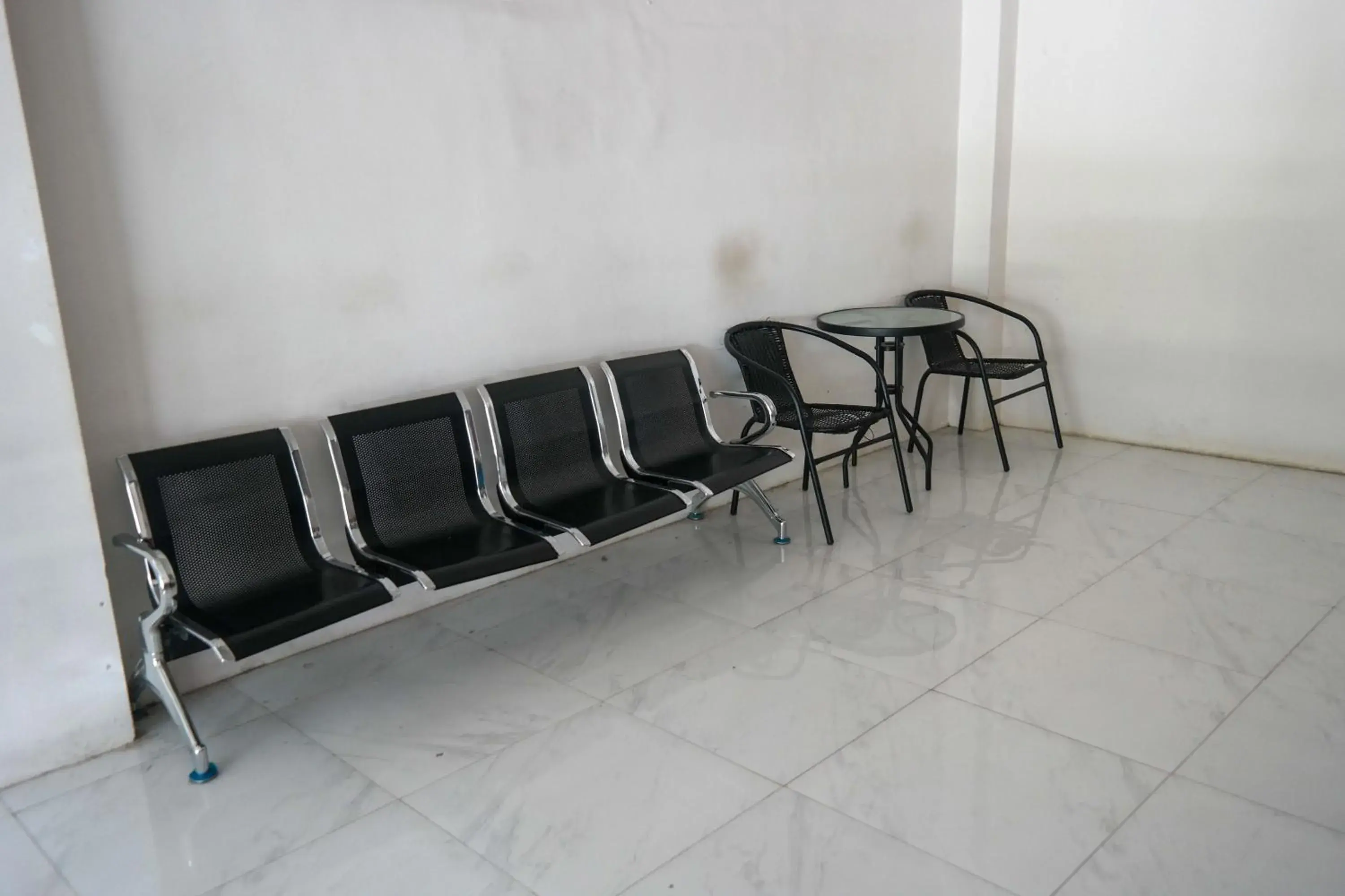 RedDoorz at Jalan Somba Opu Losari RedDoorz at Jalan Somba Opu Losari