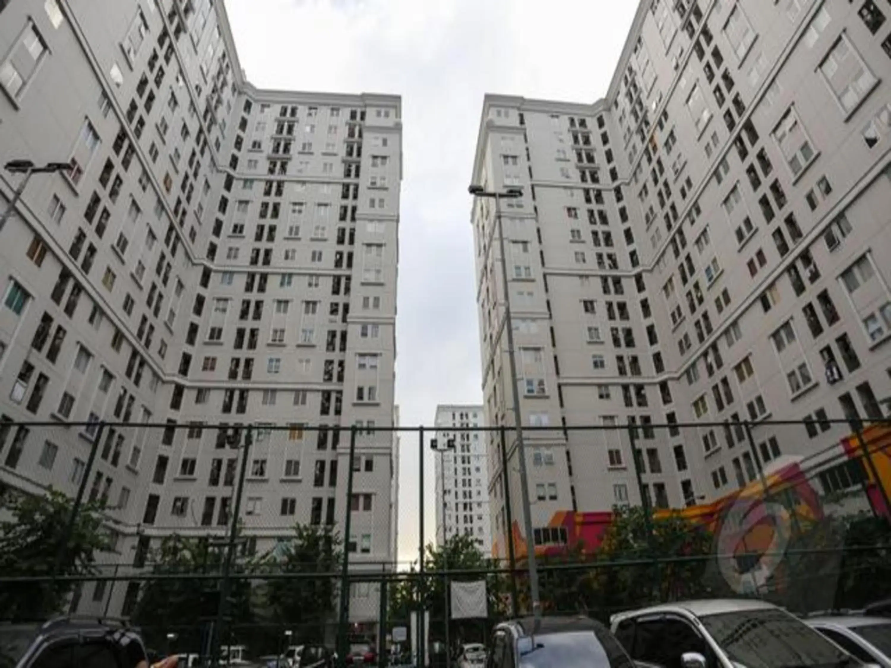 Property building in Sewaunitkalcit Property building in Sewaunitkalcit