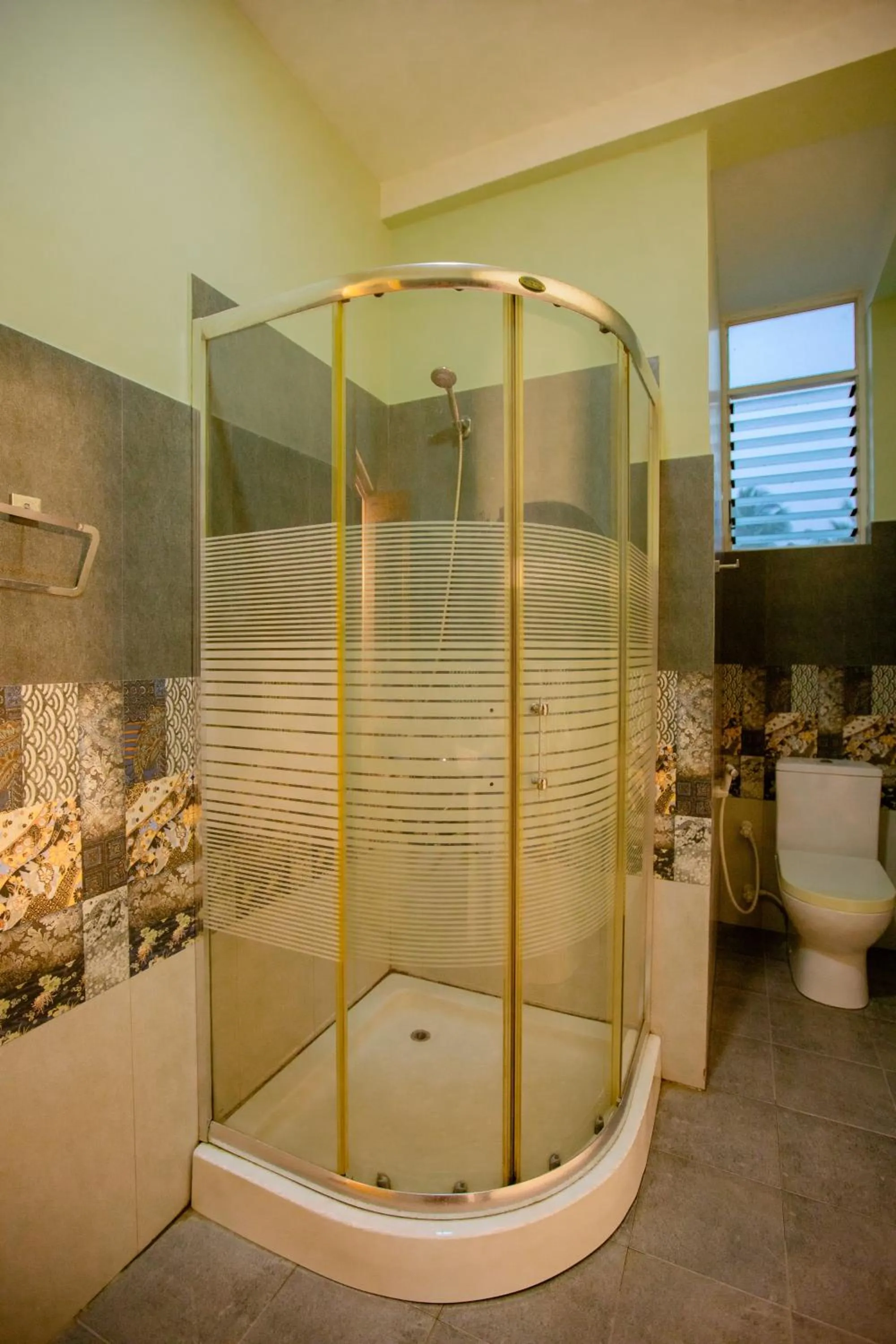 Bathroom in Yala River Face Inn