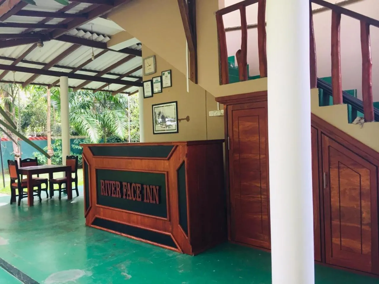 Facade/entrance in Yala River Face Inn