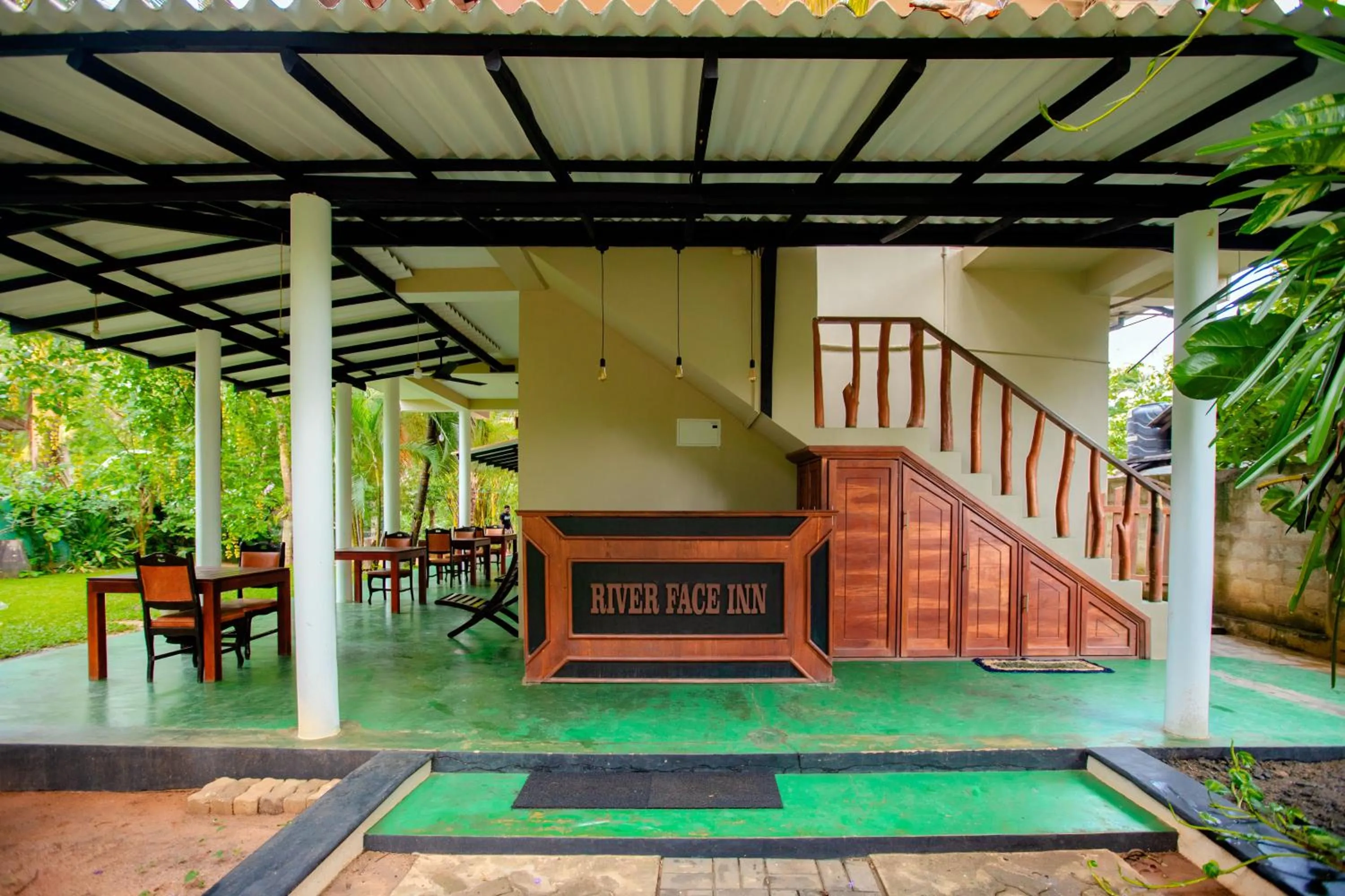 Garden view in Yala River Face Inn