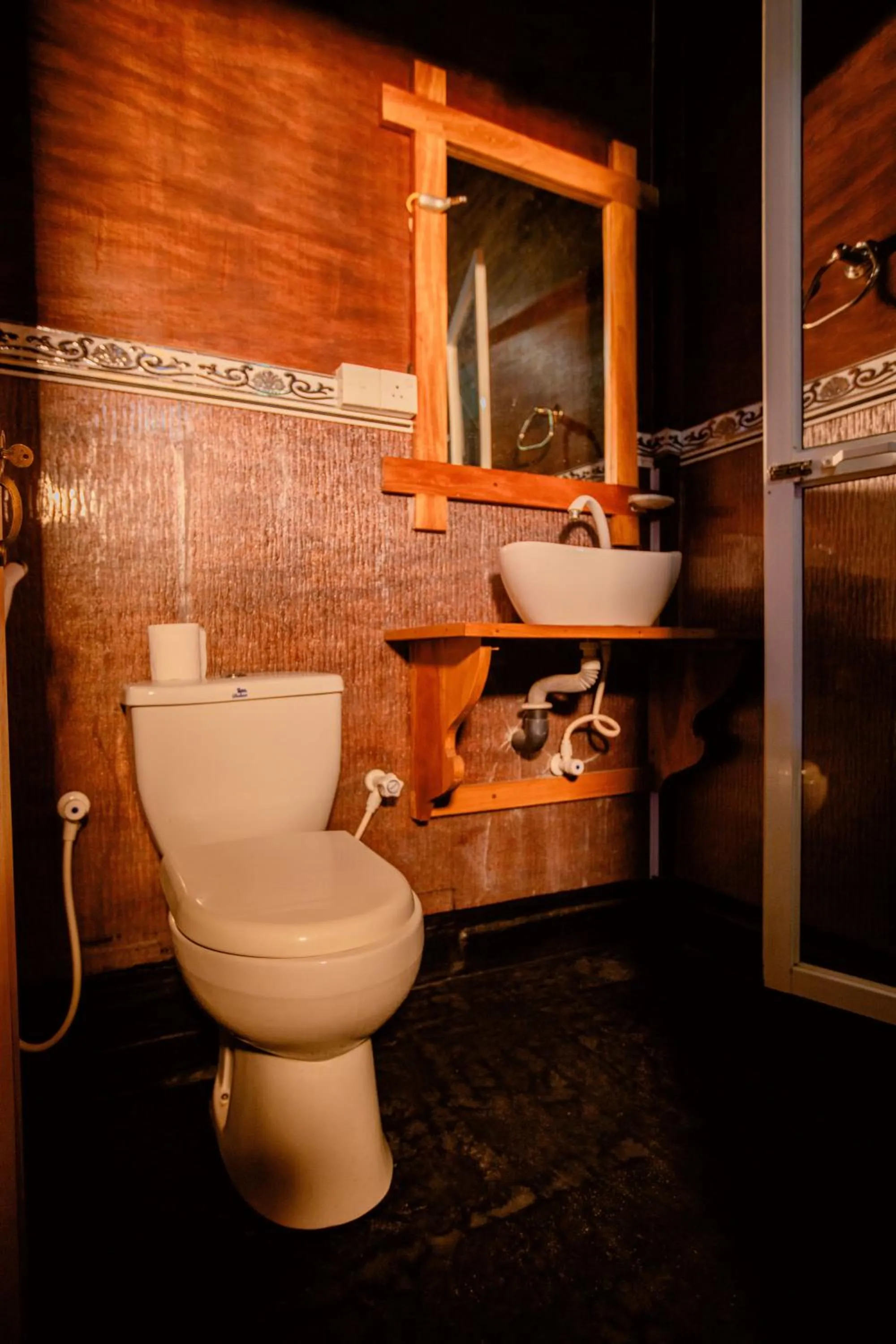 Bathroom in Yala River Face Inn