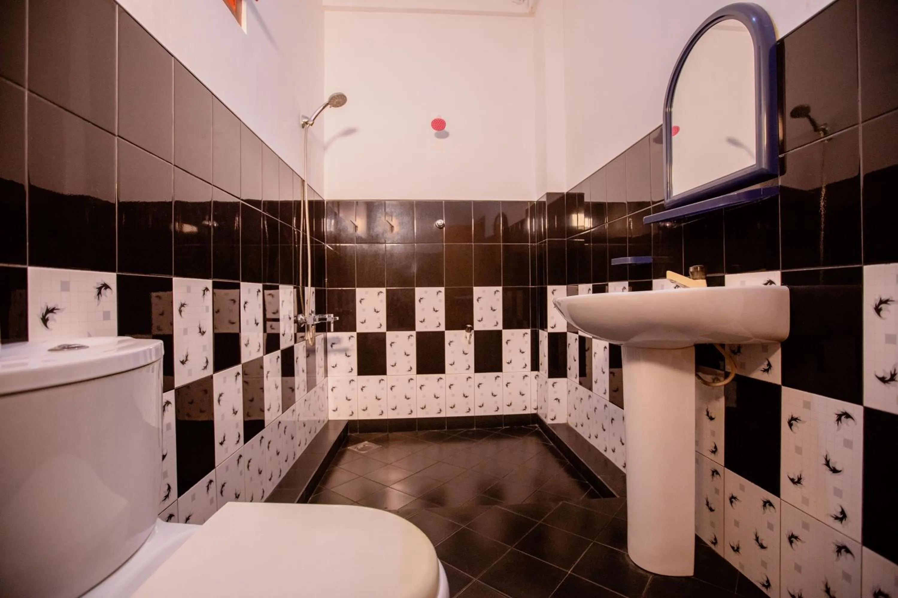 Bathroom in Yala River Face Inn