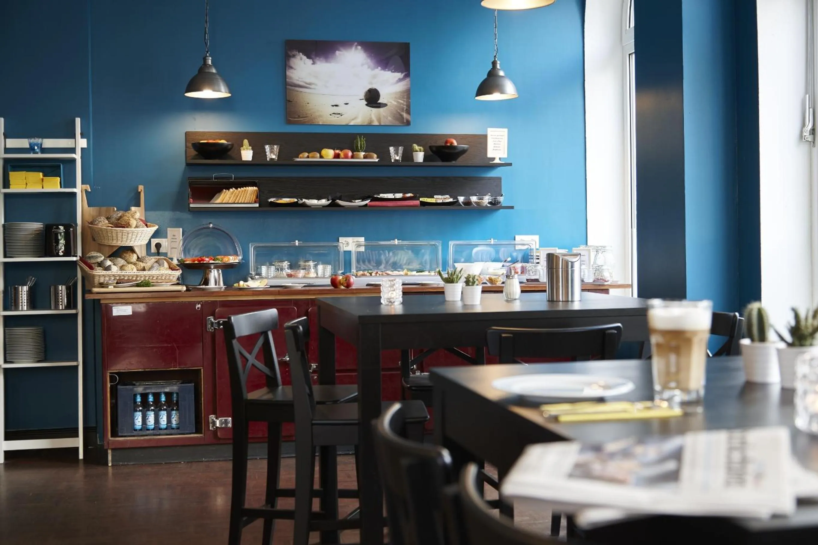 Buffet breakfast in Hotel Liegeplatz 13 Kiel by Premiere Classe