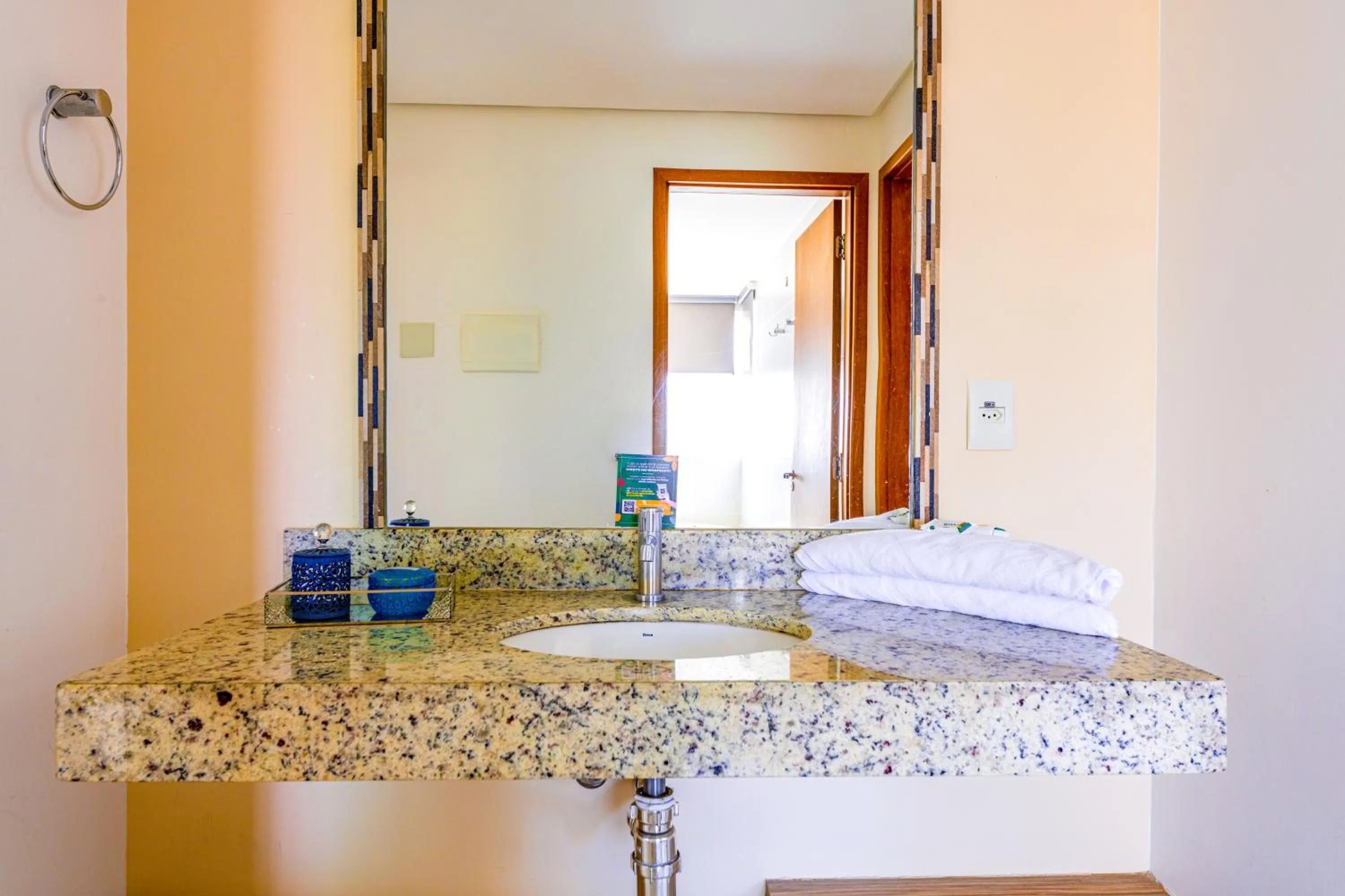 Bath in Riviera Park Hotel by WAM Experience