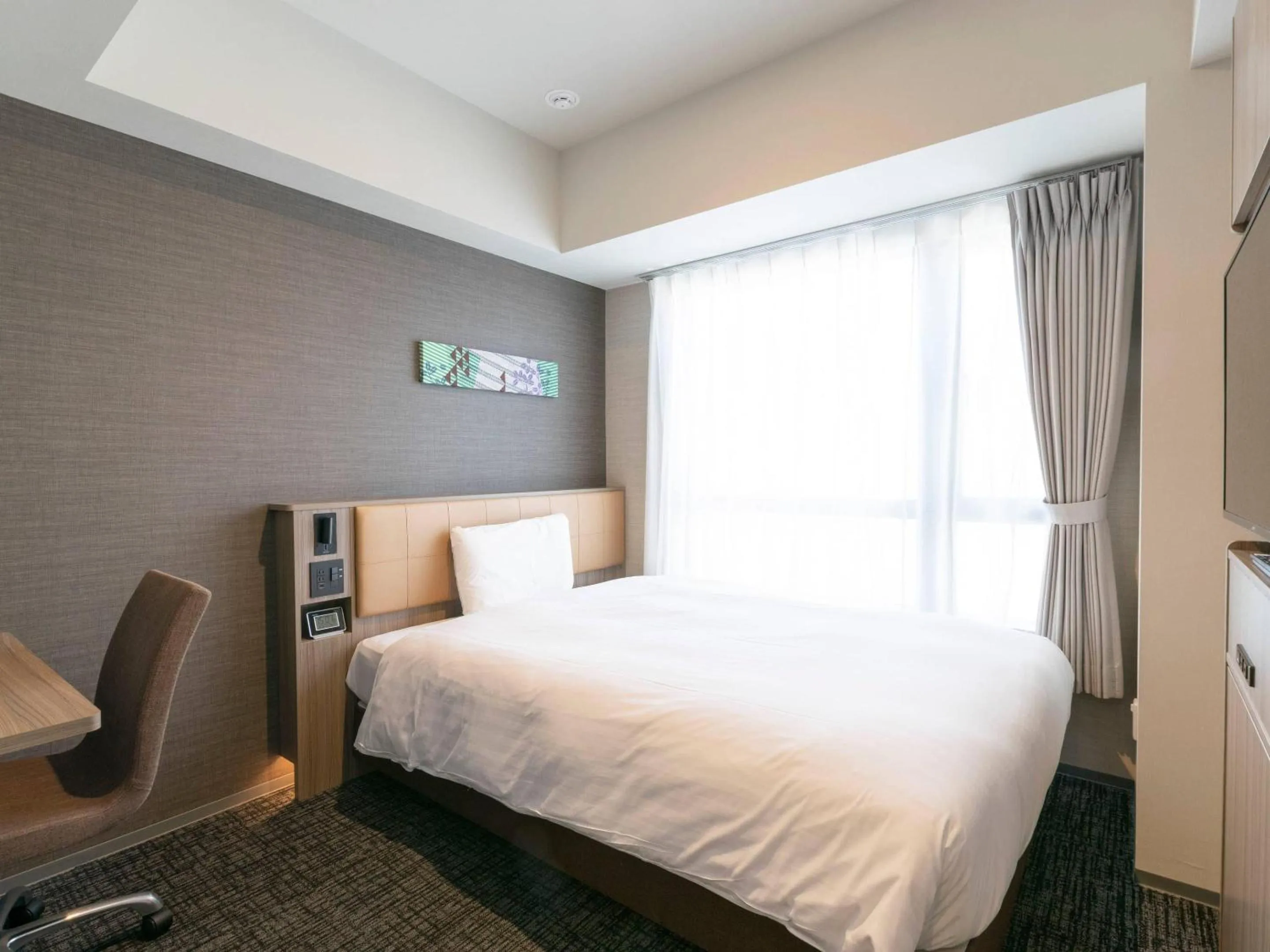 Bedroom, Bed in Comfort Hotel ERA Kyoto Toji