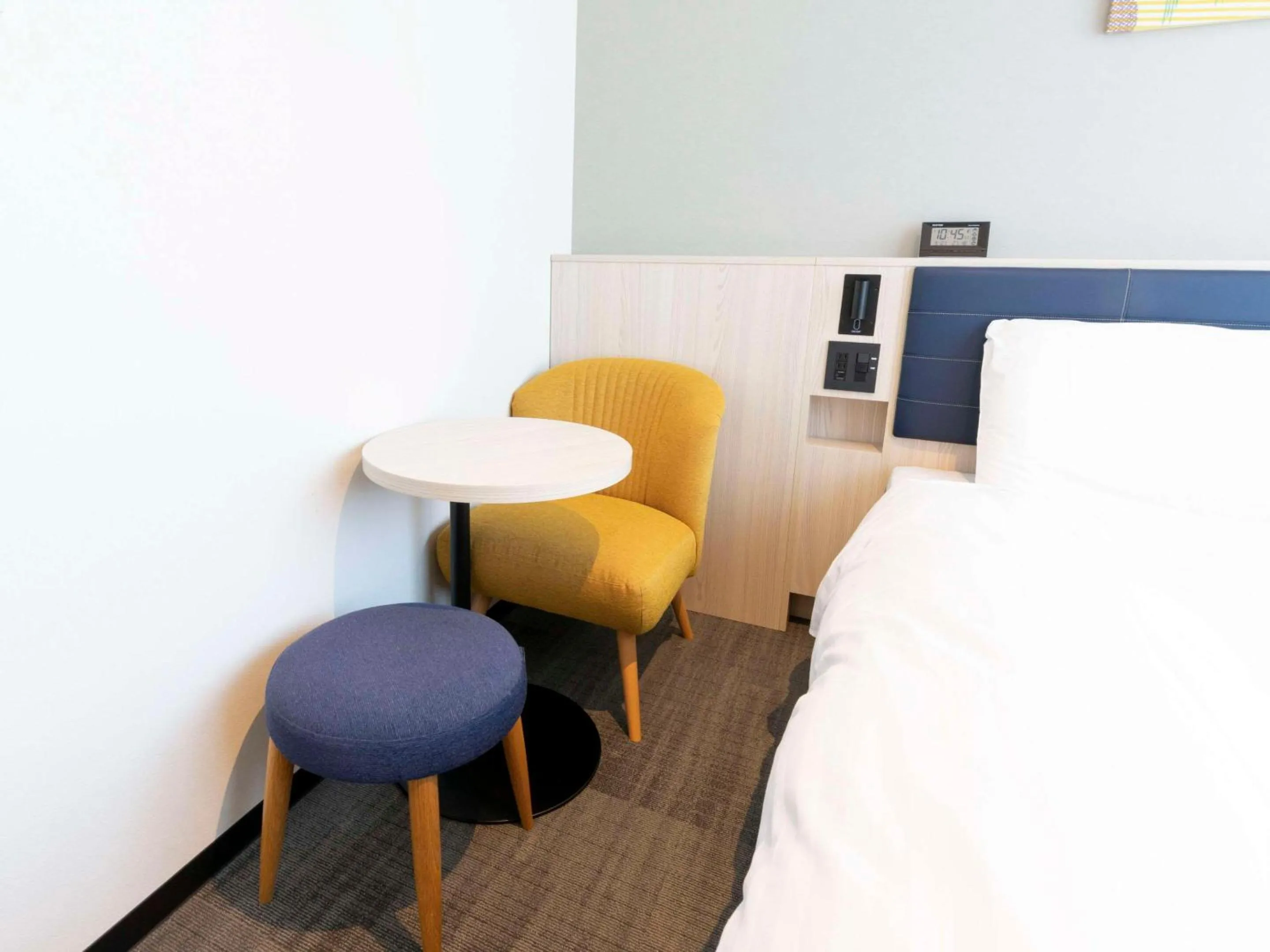 Bedroom, Bed in Comfort Hotel Kyoto Horikawagojo