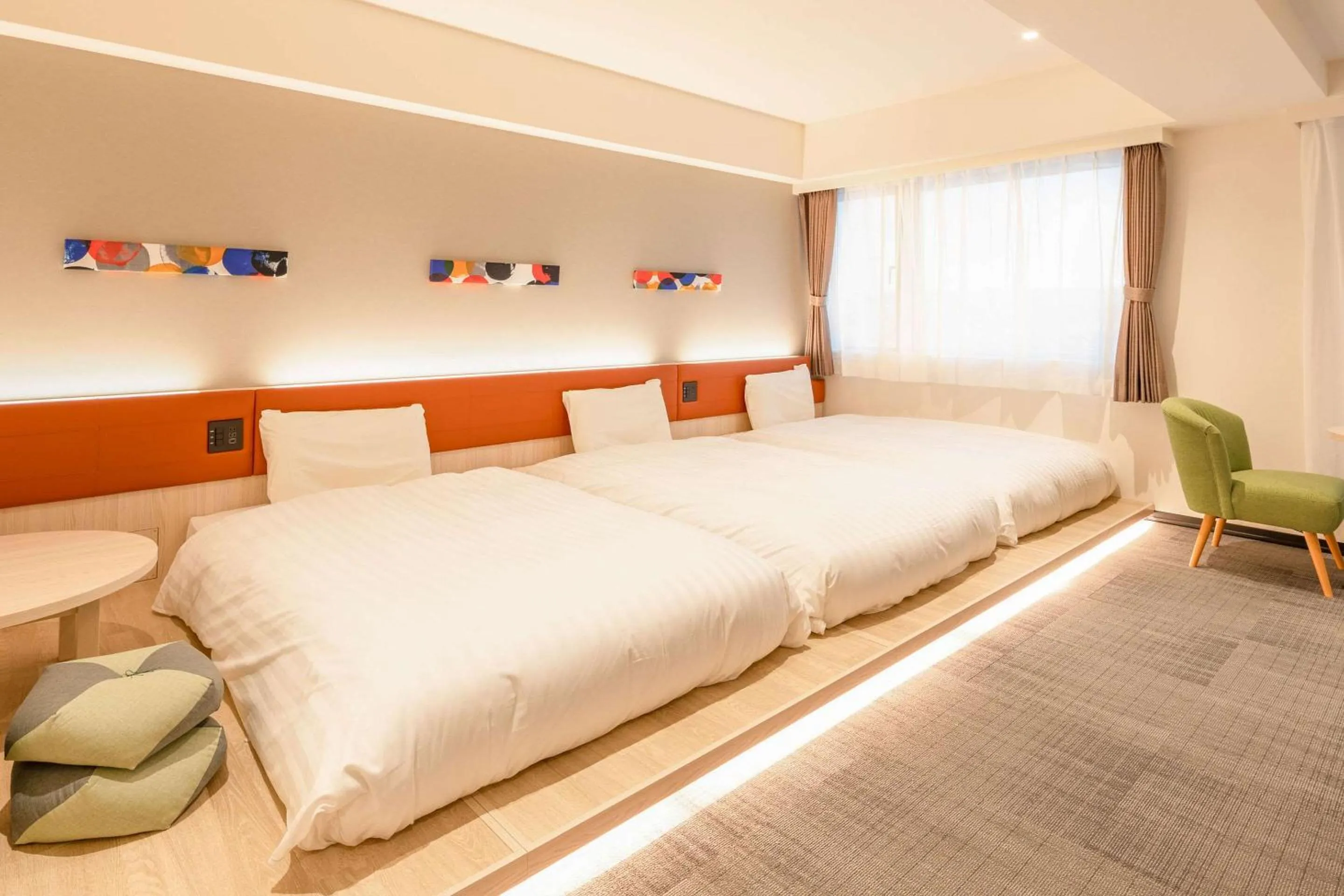 Bedroom, Bed in Comfort Hotel Kyoto Horikawagojo