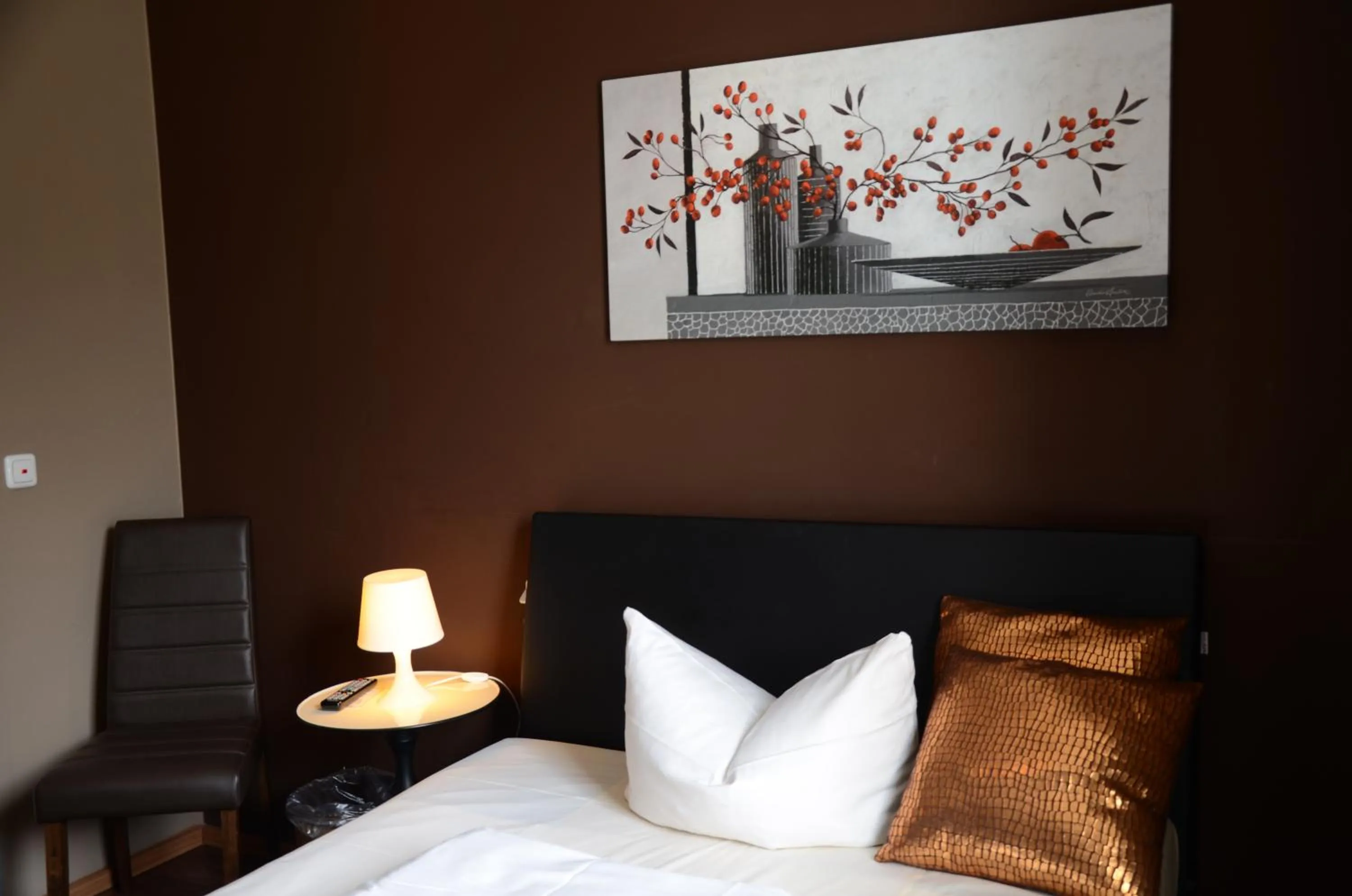 Photo of the whole room, Bed in Hotel Rheinstein