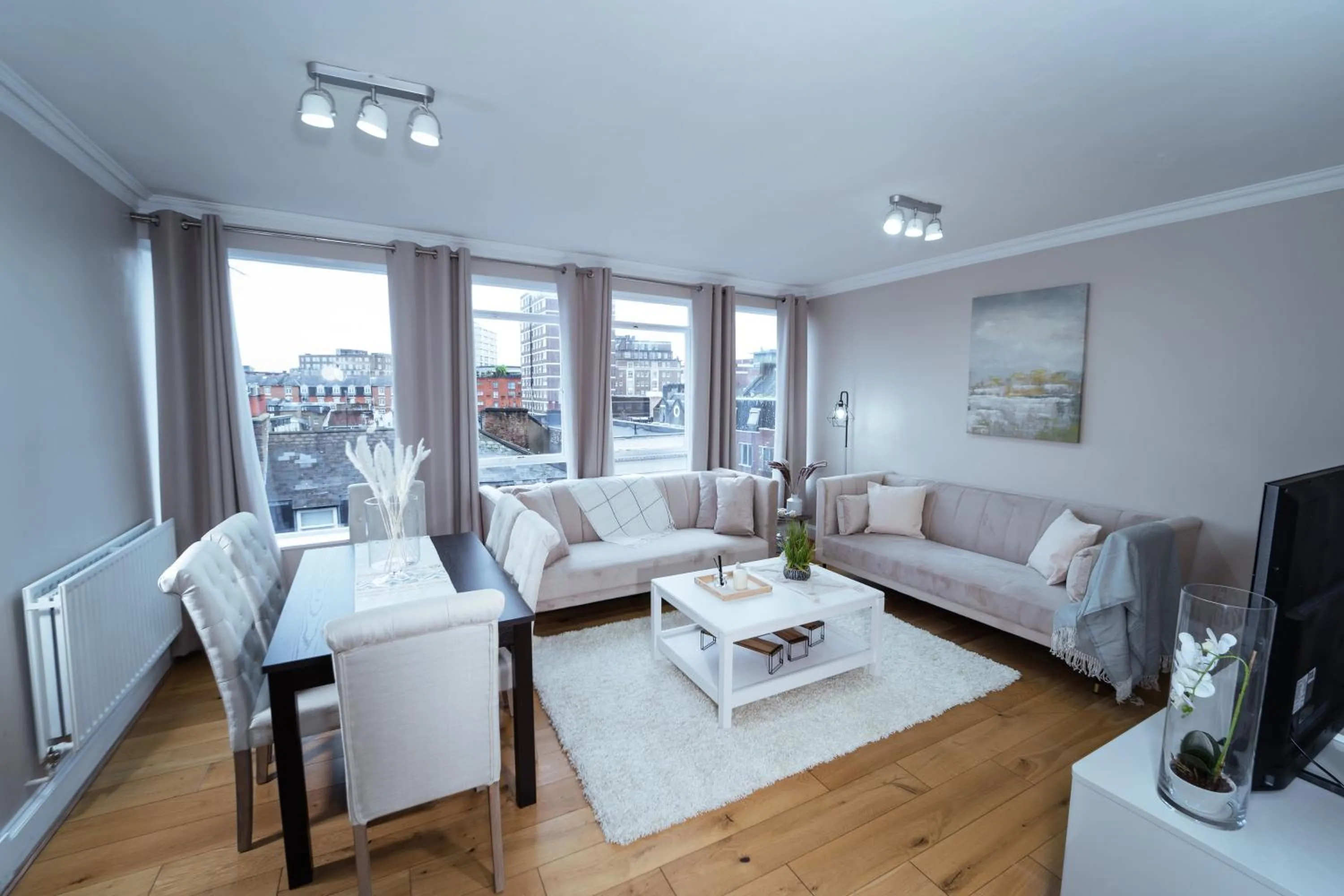 Living room in Park Lane Apartments Crawford Place