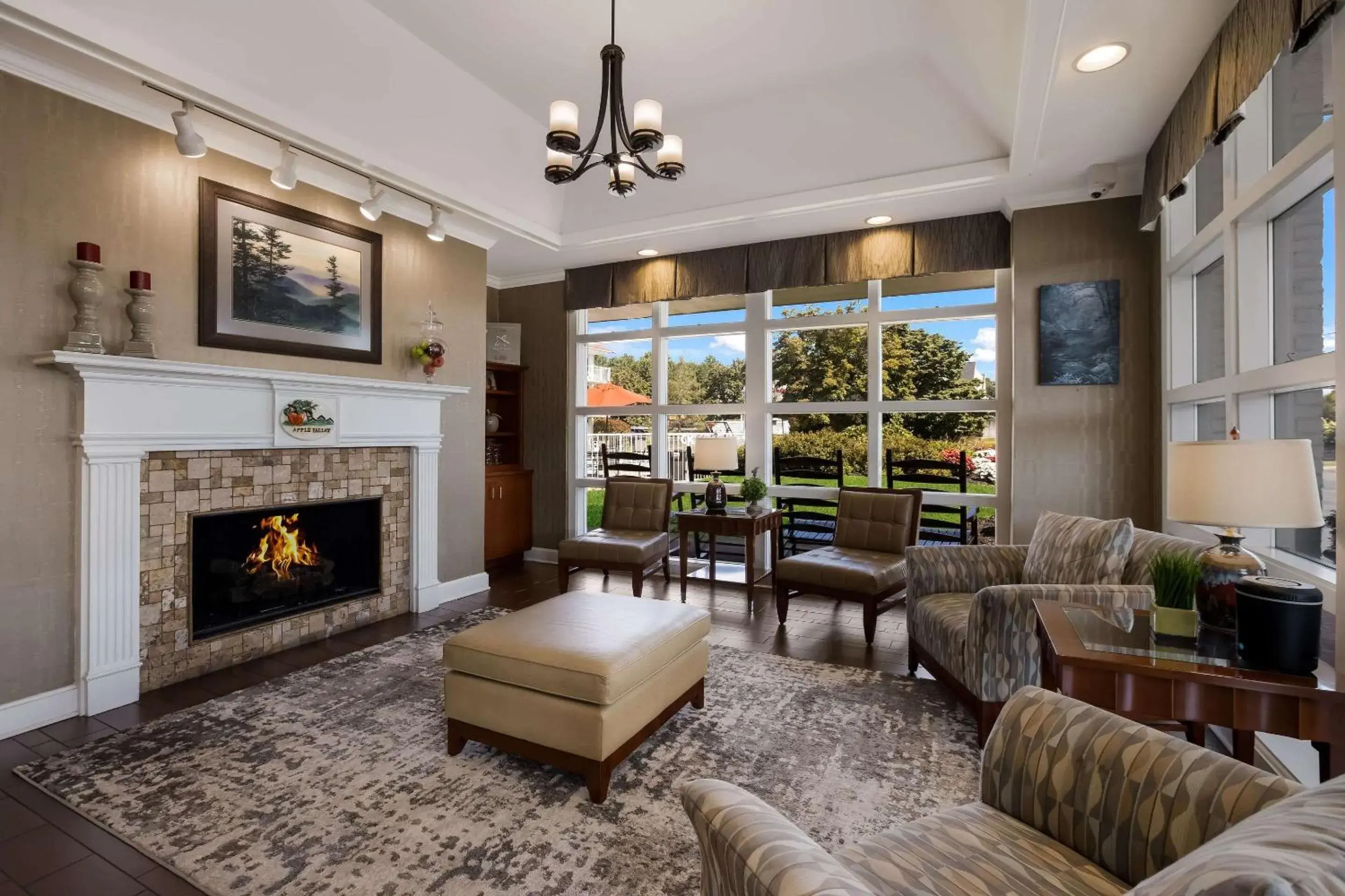Lobby or reception in The Inn at Apple Valley, an Ascend Collection Hotel Lobby or reception in The Inn at Apple Valley, an Ascend Collection Hotel
