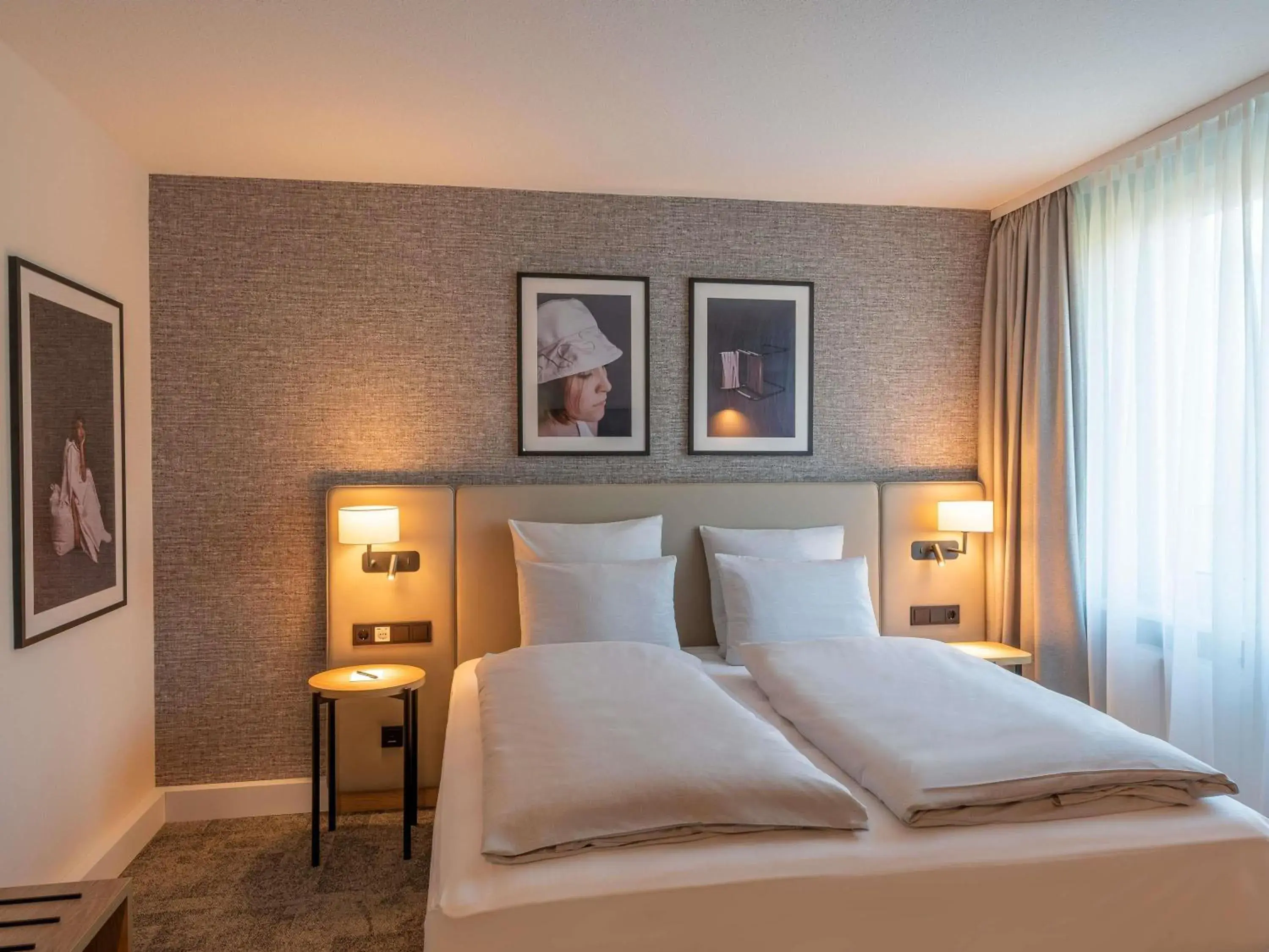 Bedroom, Bed in Mercure Parkhotel Mönchengladbach Bedroom, Bed in Mercure Parkhotel Mönchengladbach