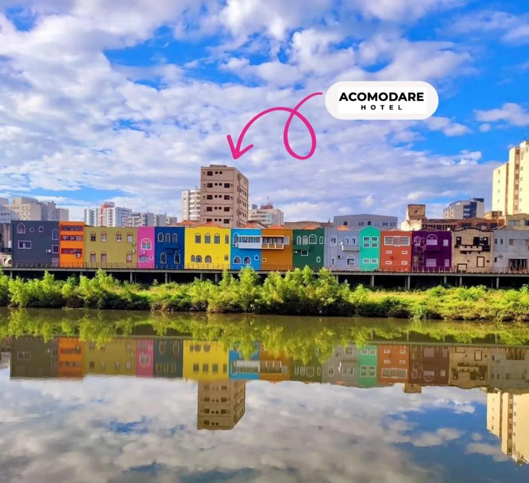 Property building in ACOMODARE HOTEL- SOB NOVA Direção