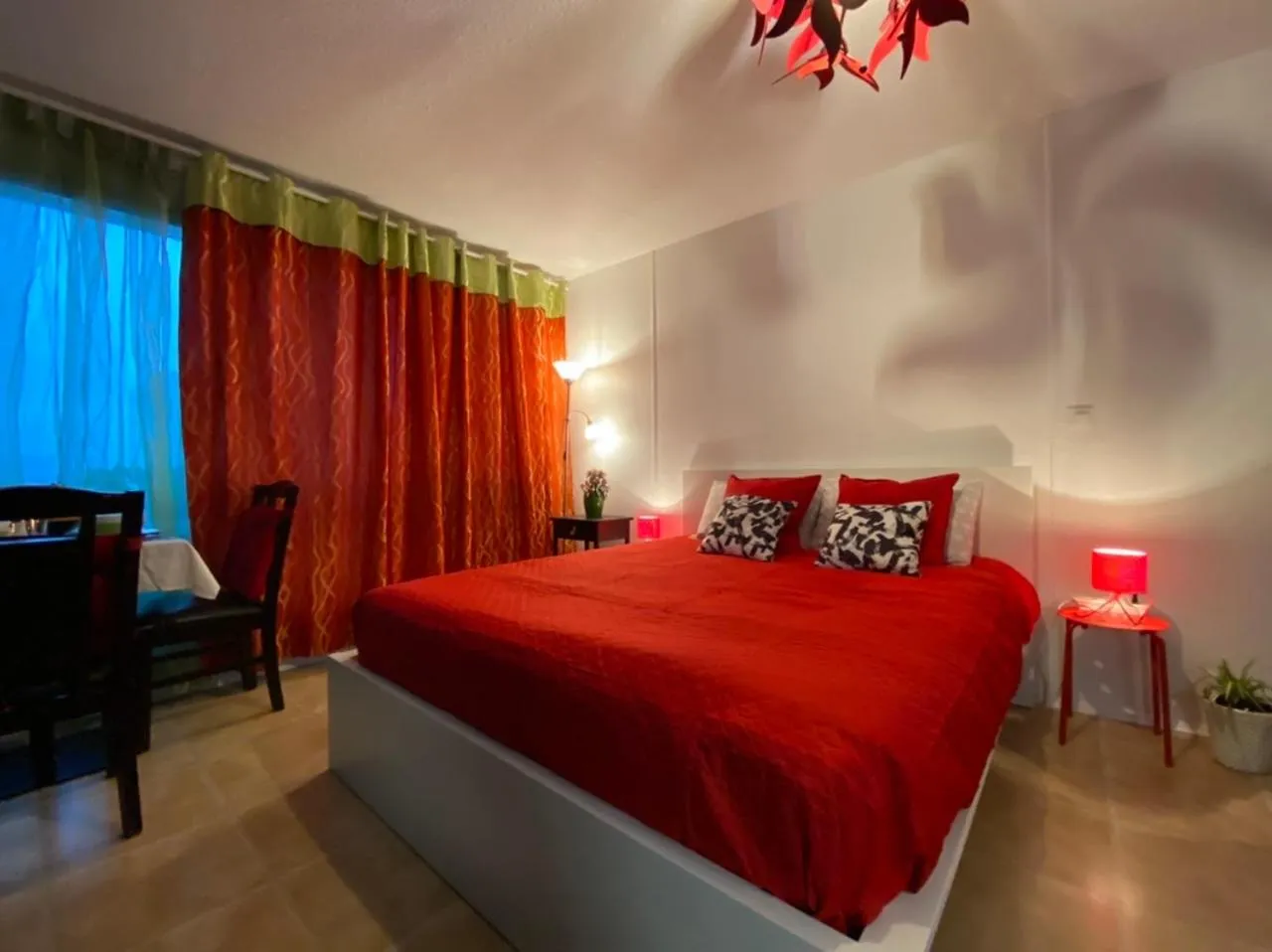 Bedroom, Bed in Les Meublés les Dômes du Parc