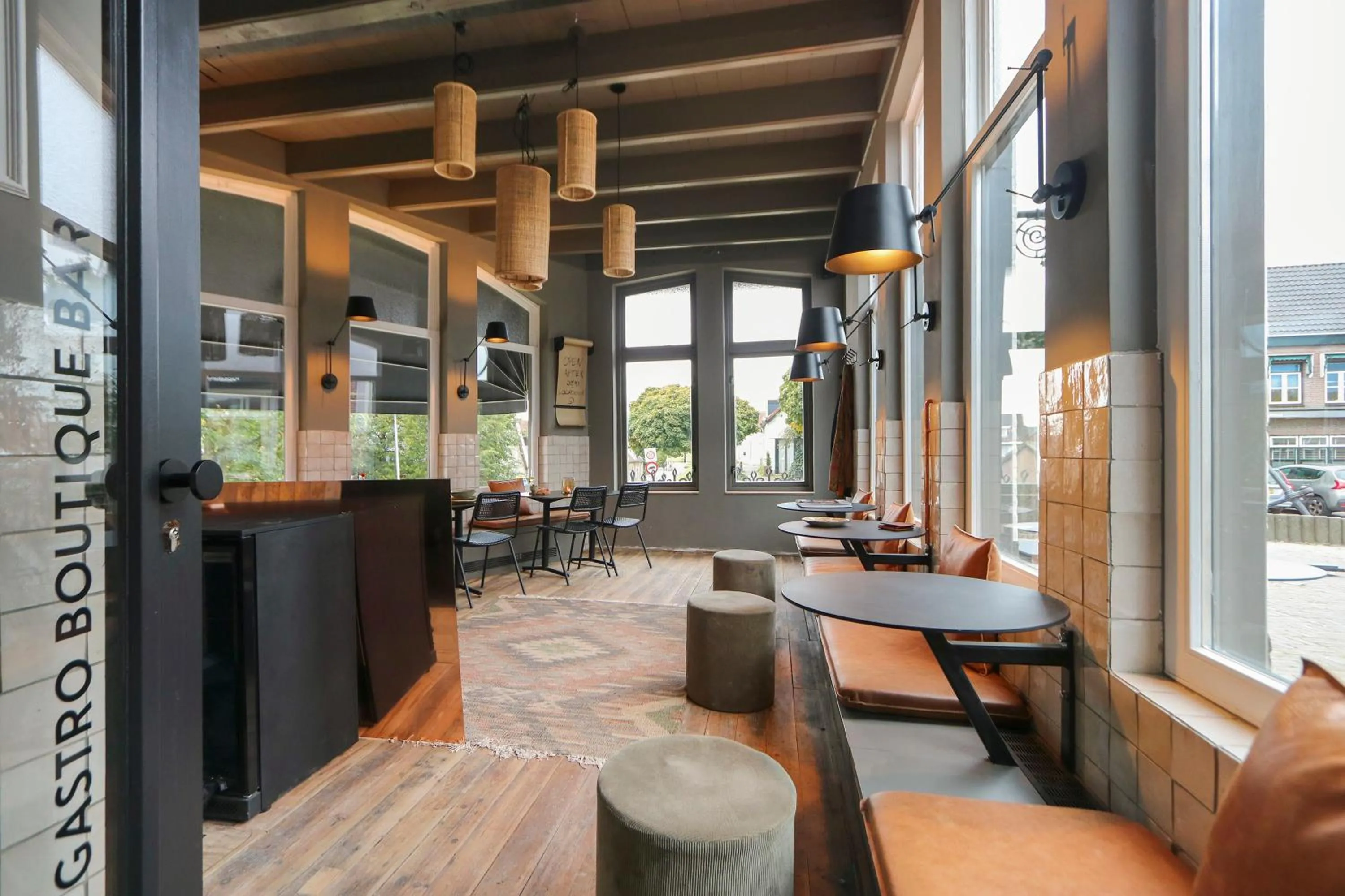 Restaurant/places to eat in Boutique hotel Hippe Hendrik