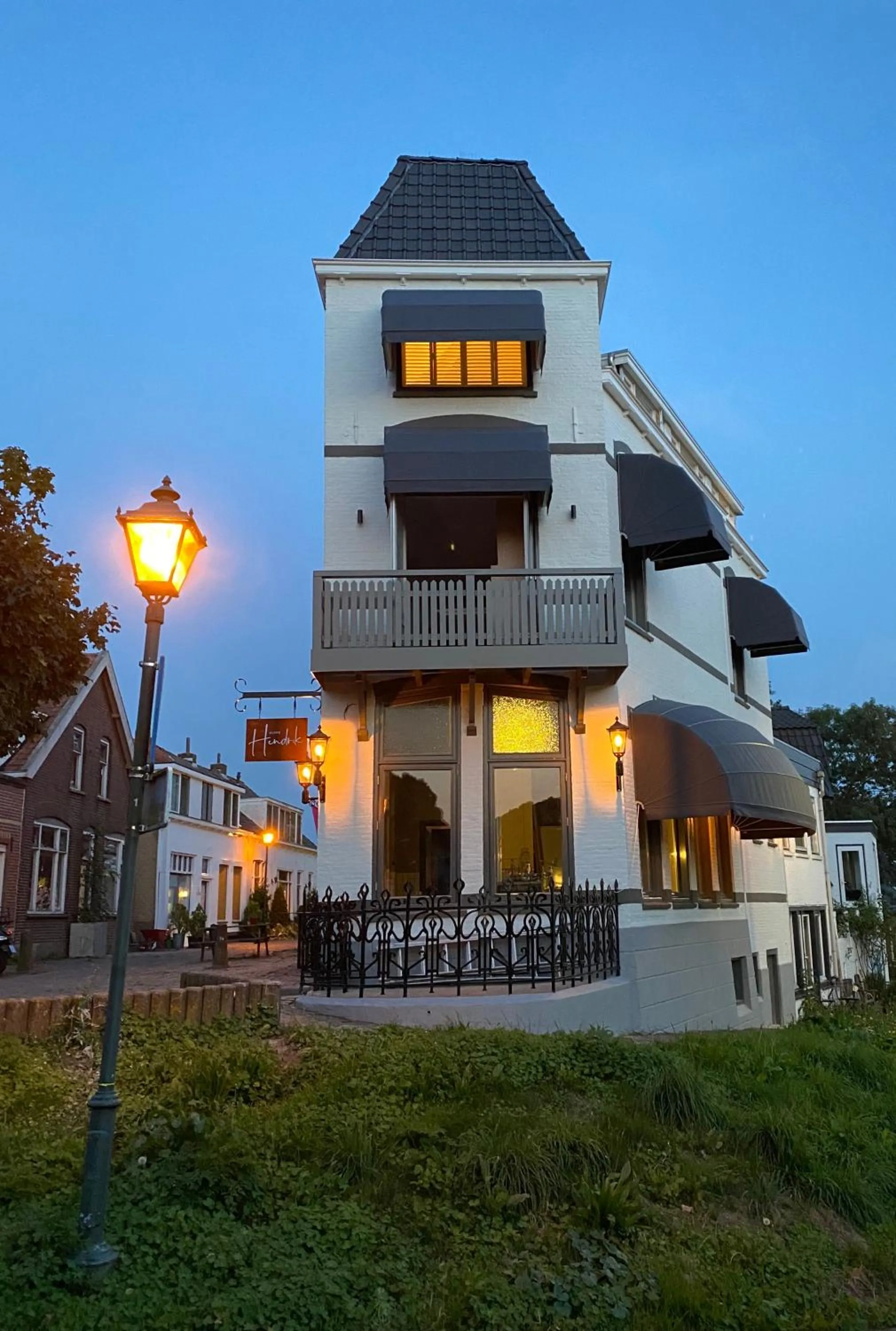 Facade/entrance in Boutique hotel Hippe Hendrik