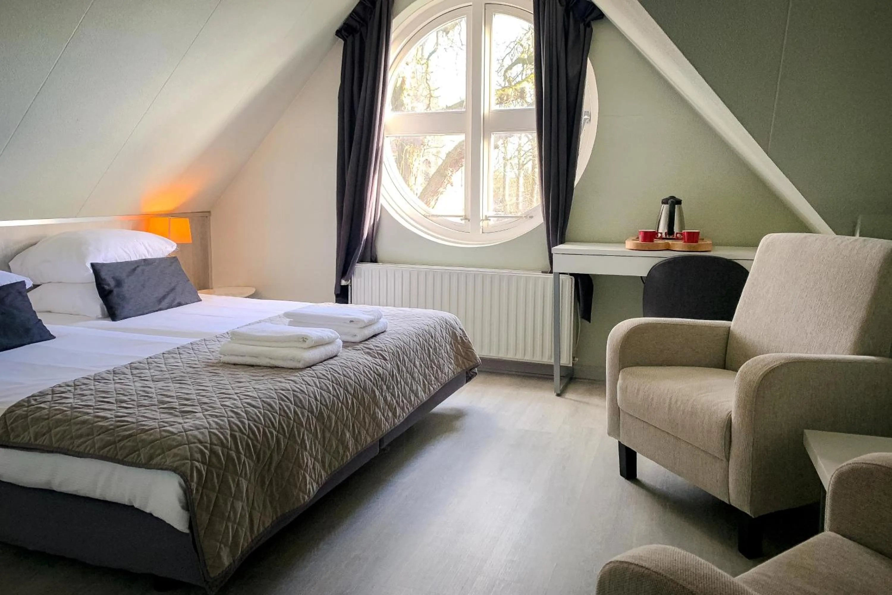 Photo of the whole room, Bed in Hotel Joli Bergen