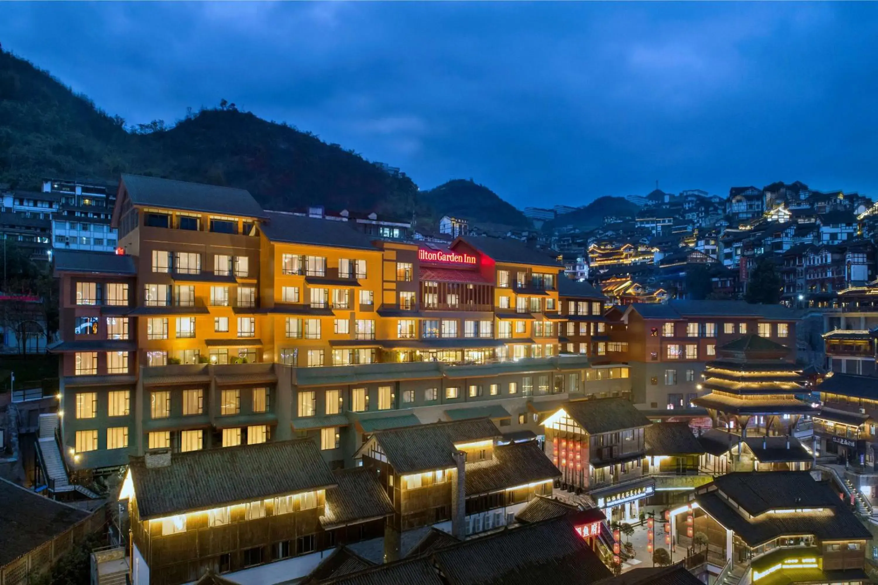Property building in Hilton Garden Inn Guizhou Maotai Town Property building in Hilton Garden Inn Guizhou Maotai Town