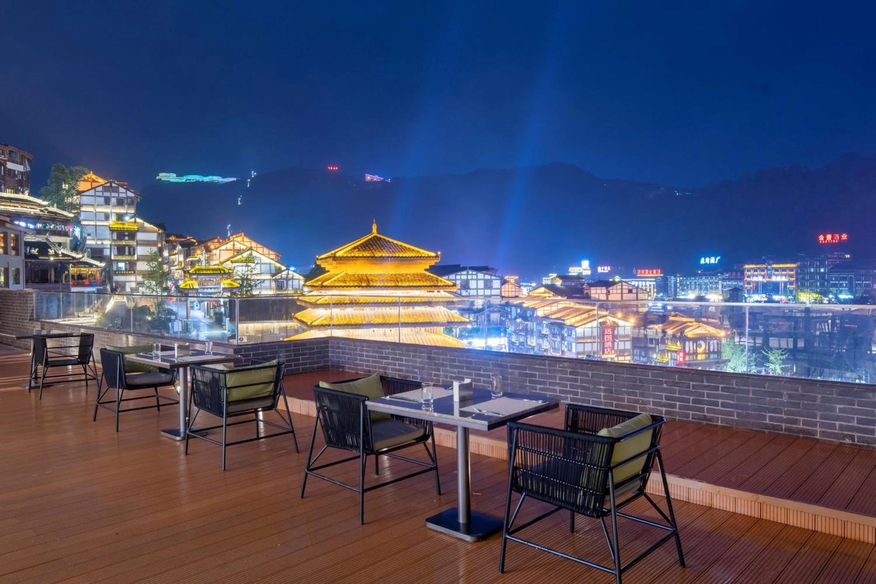 Restaurant/places to eat in Hilton Garden Inn Guizhou Maotai Town