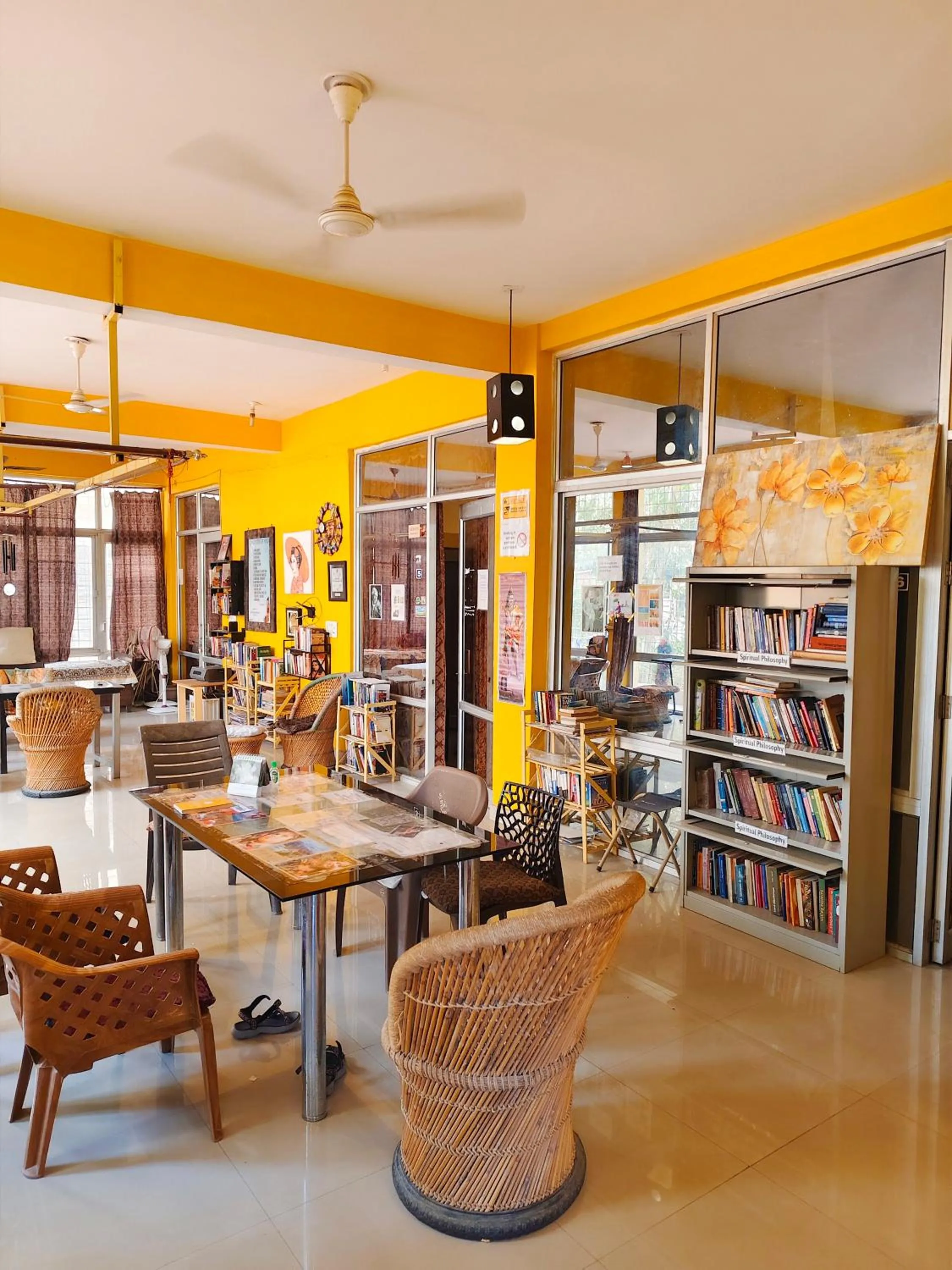 Library in Devi music ashram