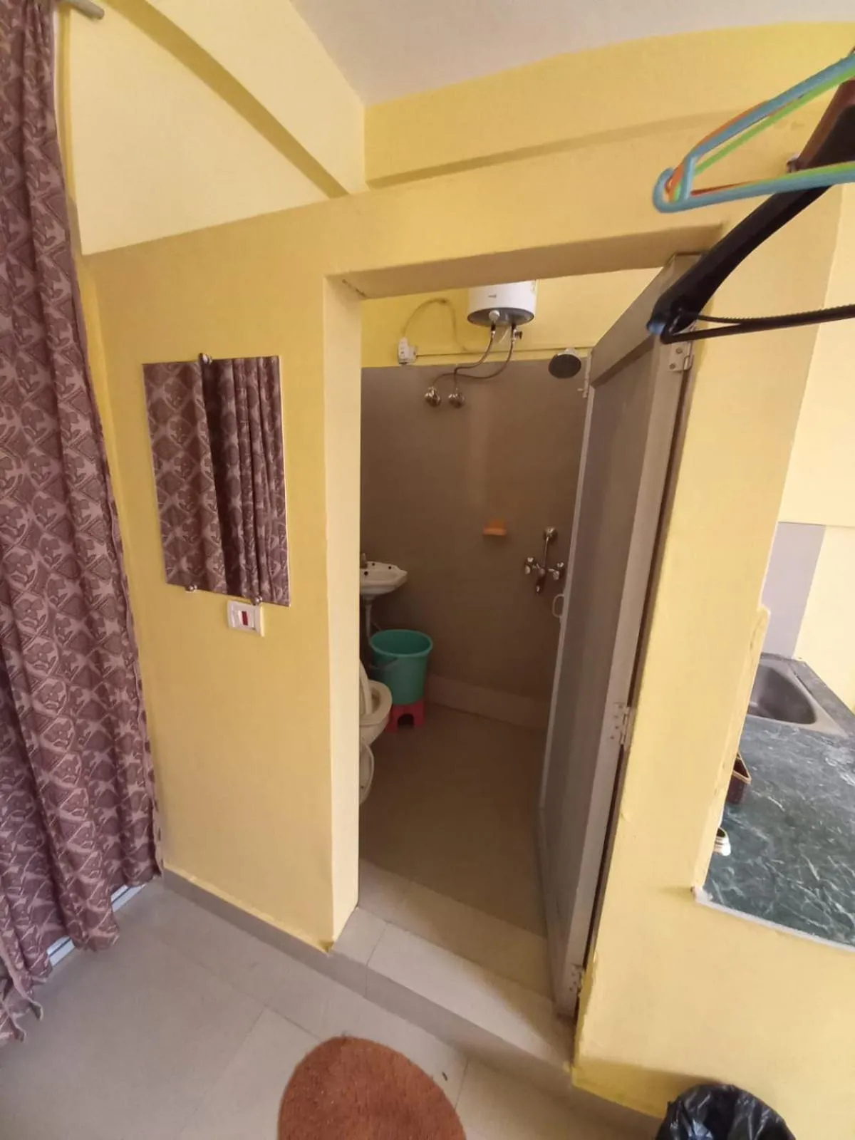 Bathroom in Devi music ashram