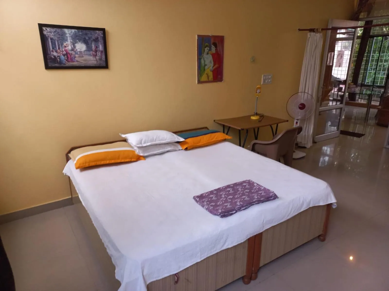 Bed in Devi music ashram