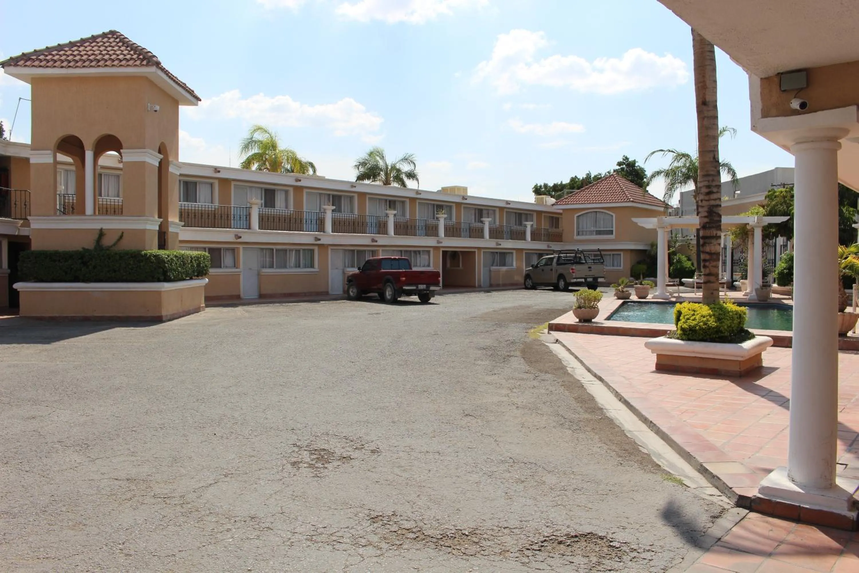 Property building in Hotel La Villa