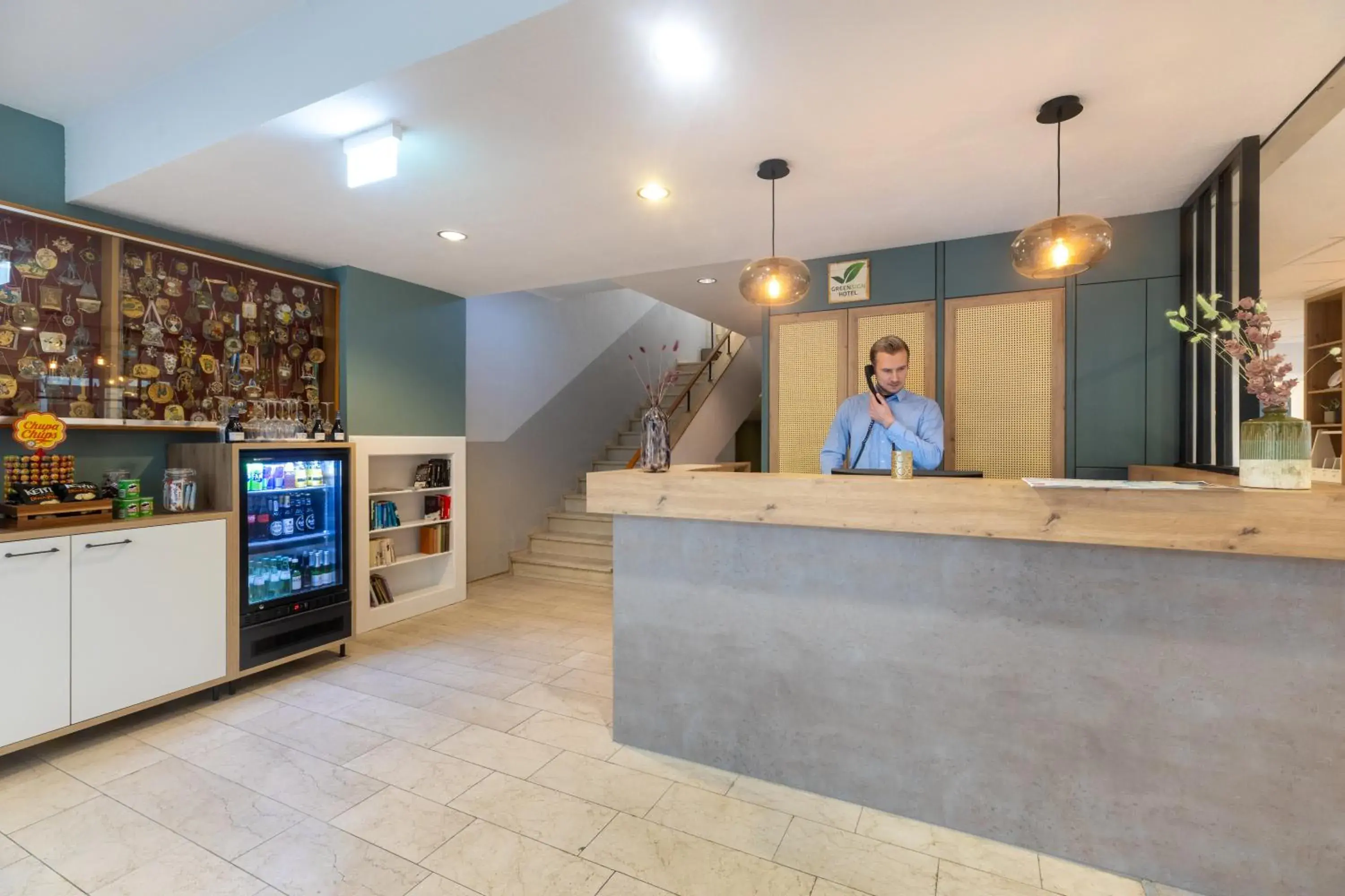 Lobby or reception in Garner Hotel Cologne - Engelbertz by IHG Lobby or reception in Garner Hotel Cologne - Engelbertz by IHG