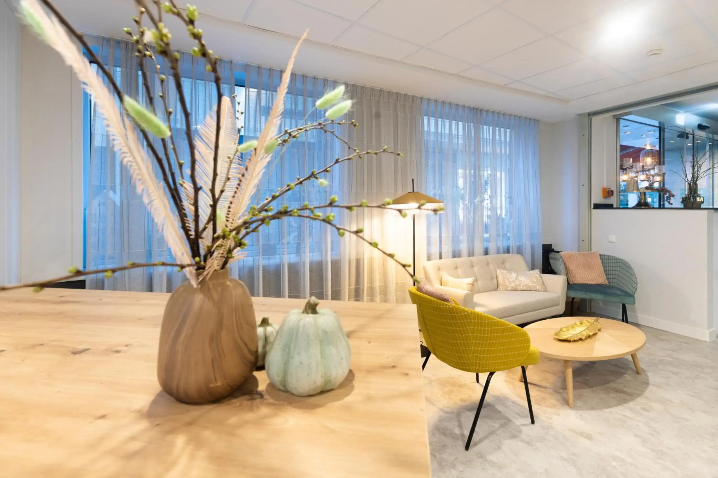 Lobby or reception in Garner Hotel Cologne - Engelbertz by IHG Lobby or reception in Garner Hotel Cologne - Engelbertz by IHG