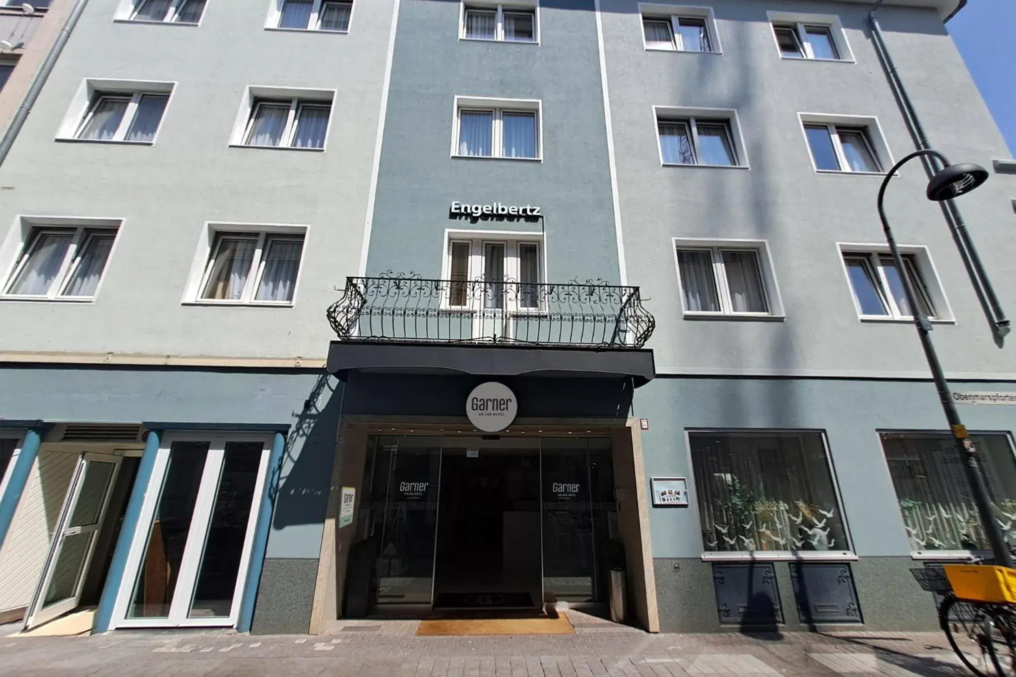 Property building in Garner Hotel Cologne - Engelbertz by IHG Property building in Garner Hotel Cologne - Engelbertz by IHG