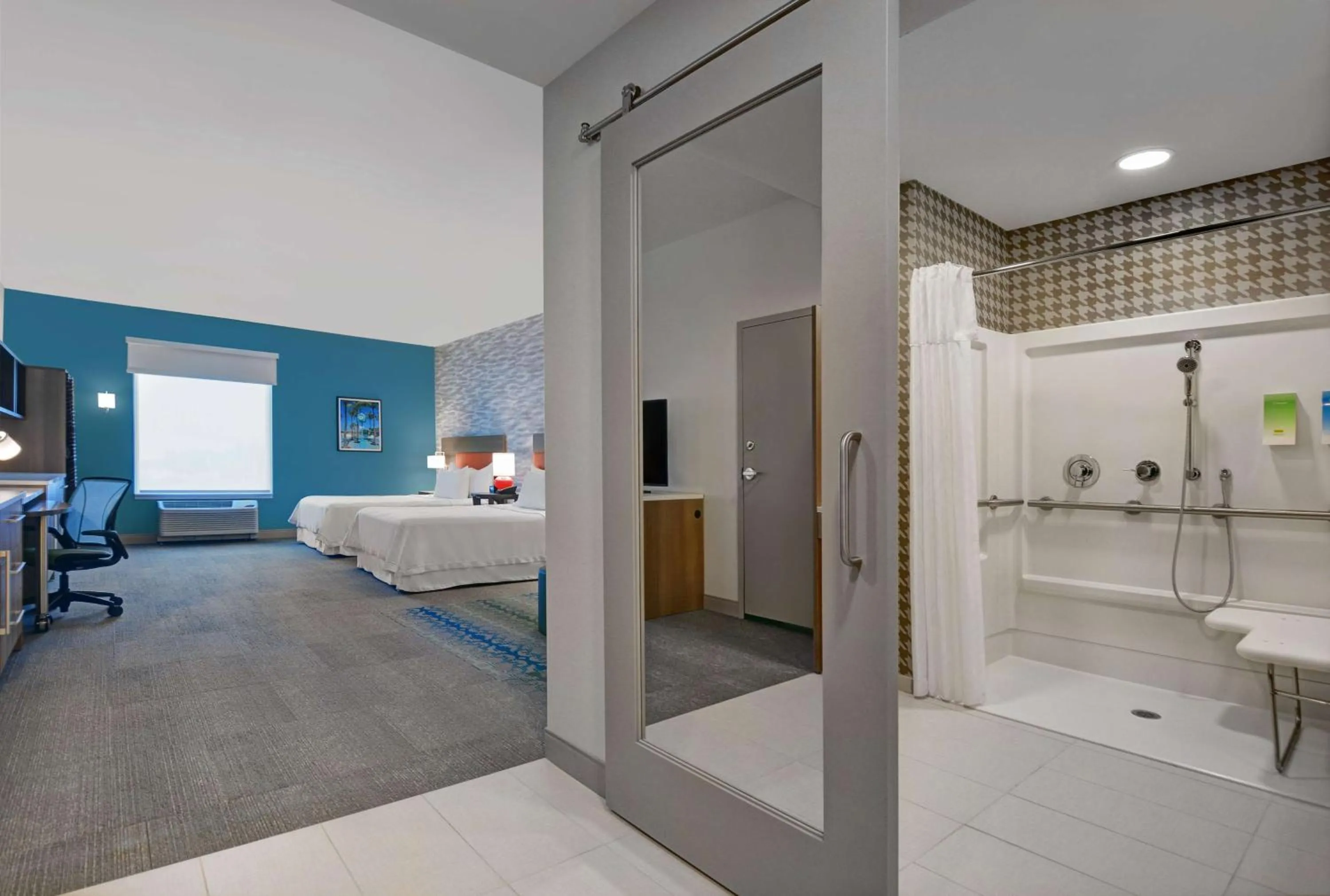 Bedroom, Bed in Home2 Suites by Hilton Fort Myers Colonial Blvd