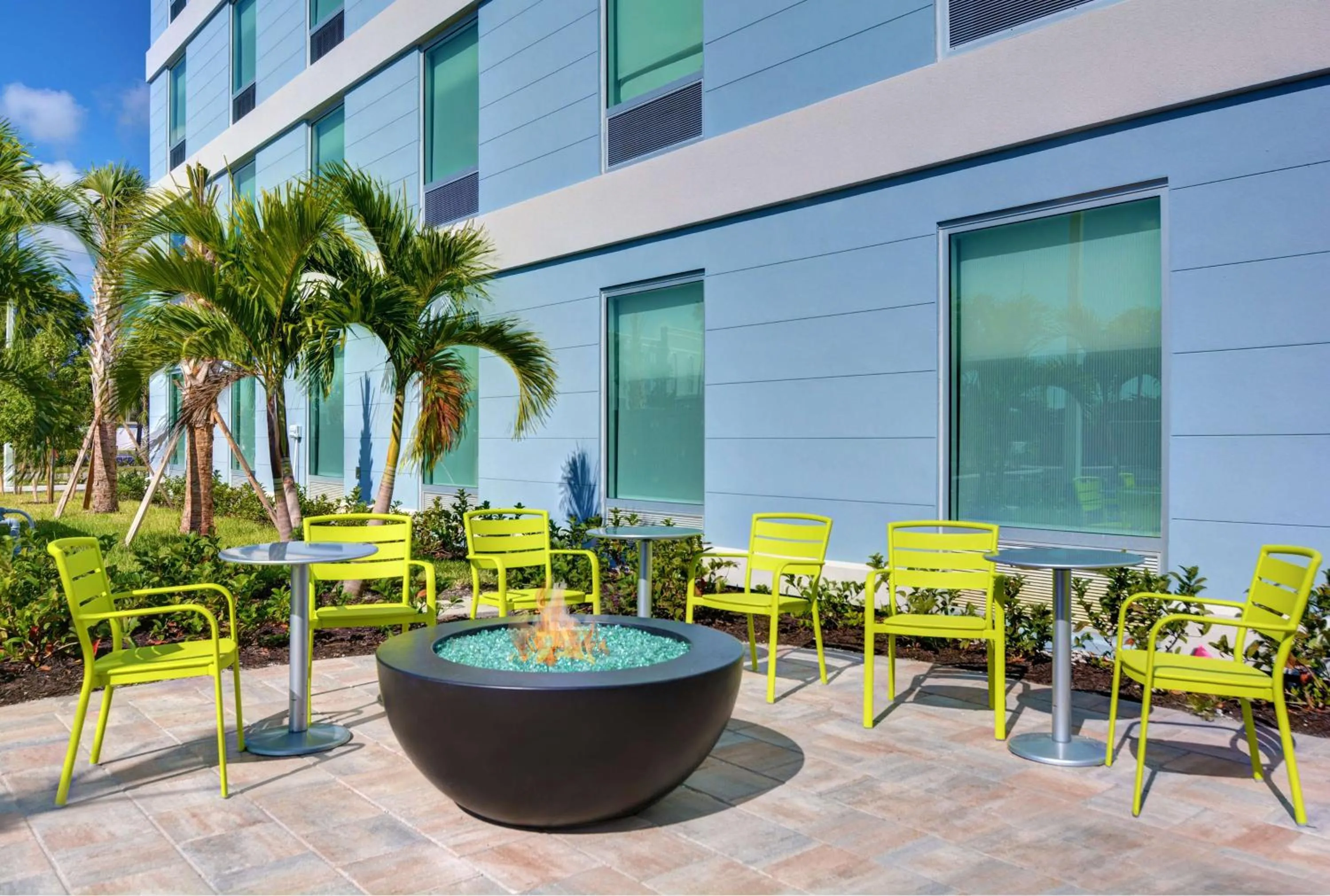 Patio in Home2 Suites by Hilton Fort Myers Colonial Blvd