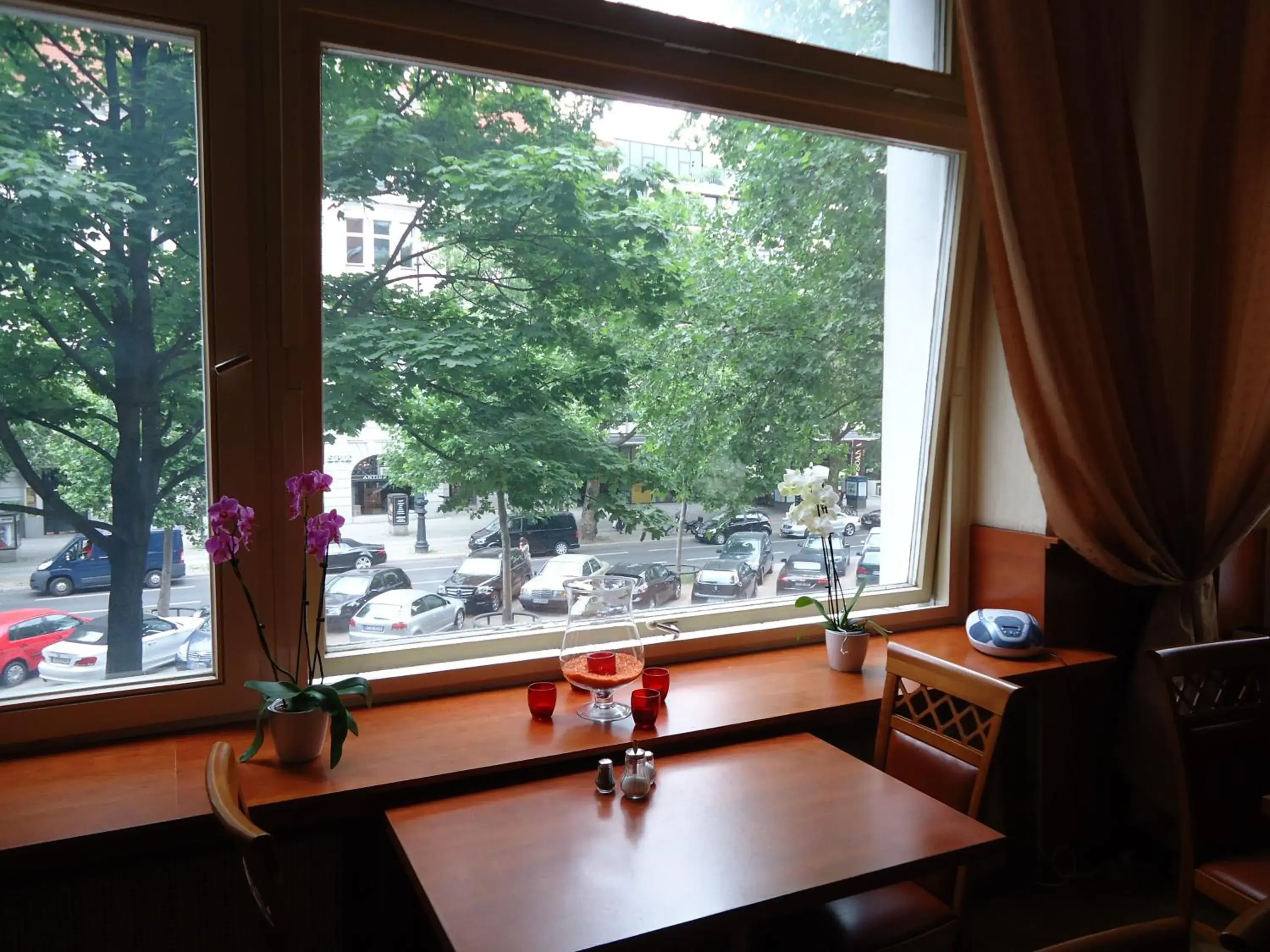 Restaurant/places to eat in City Hotel am Kurfürstendamm Restaurant/places to eat in City Hotel am Kurfürstendamm