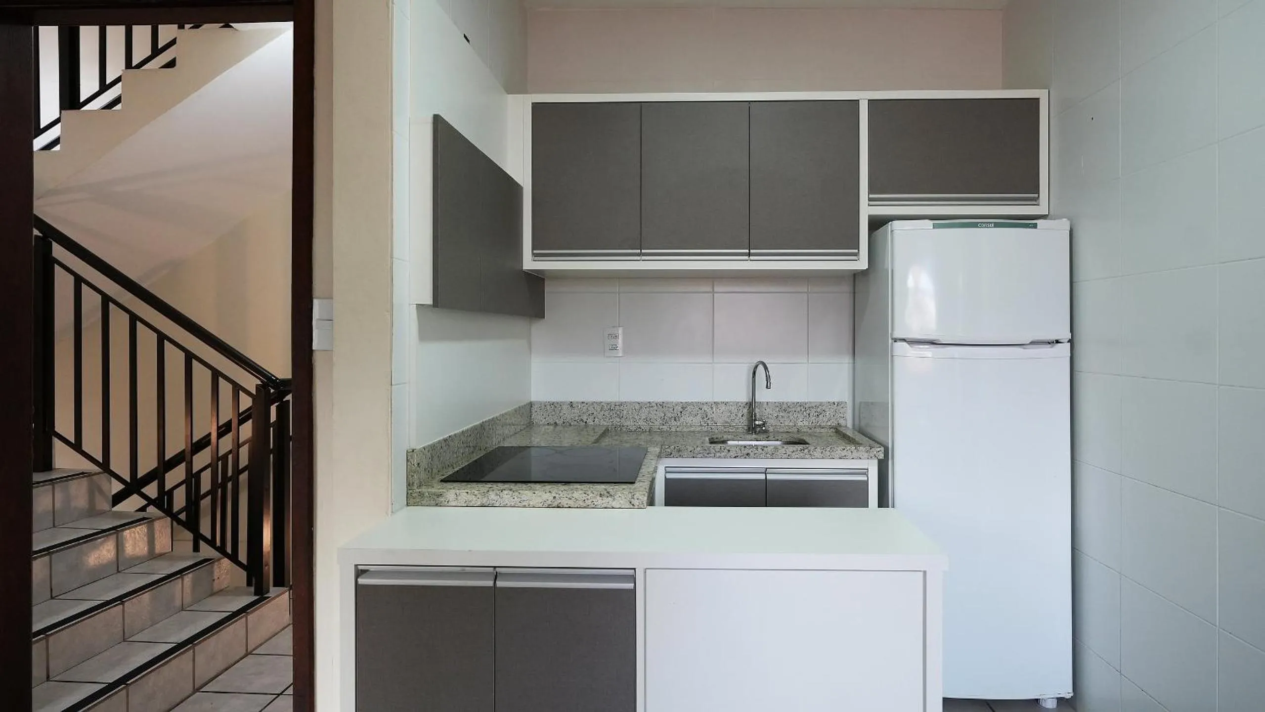 Residencial Dona Dina - Mestre Naro