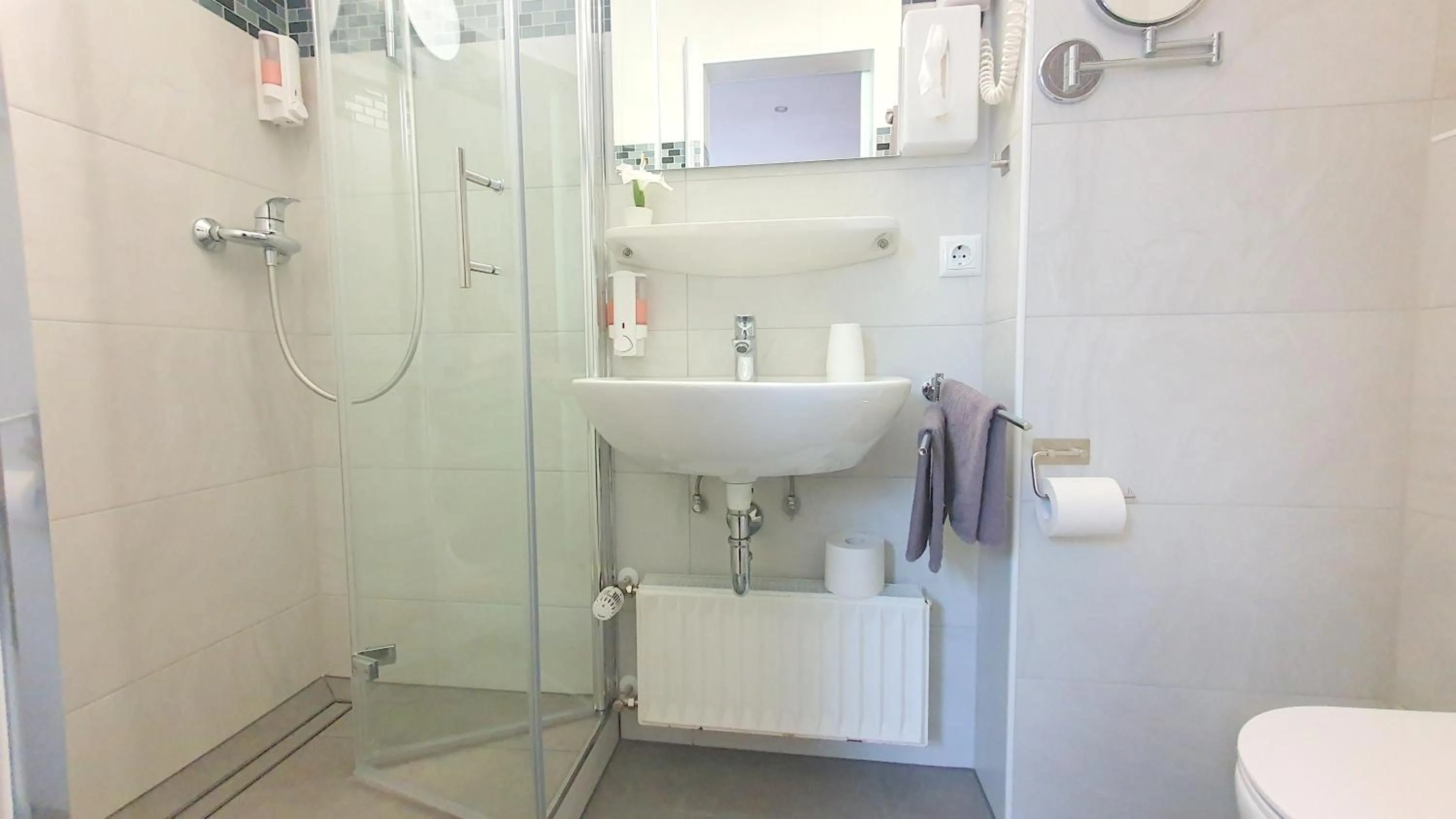 Hotel Garni Haus Alpine - Chiemgau Karte inkl