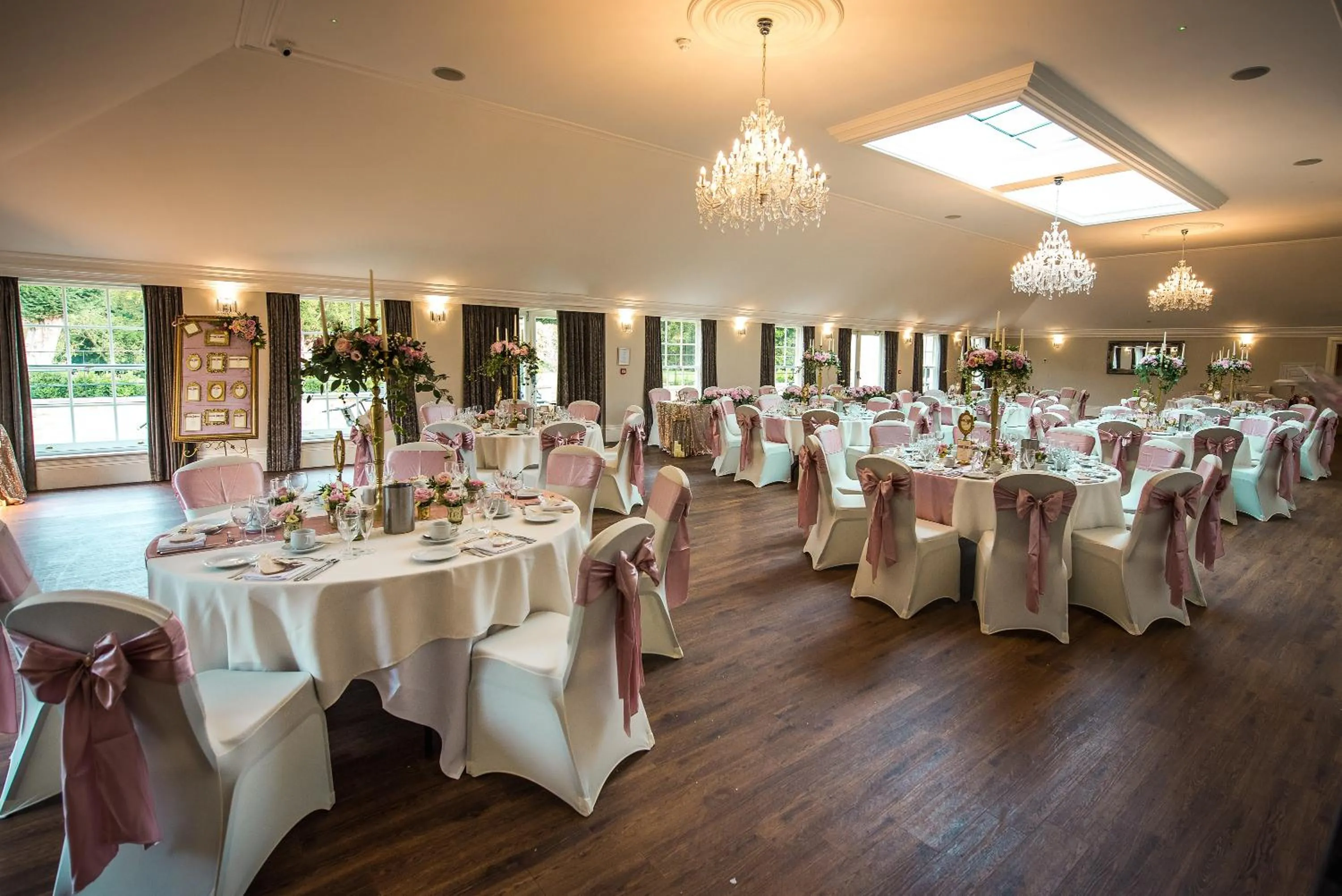 Restaurant/places to eat in Barton Hall Hotel & Spa