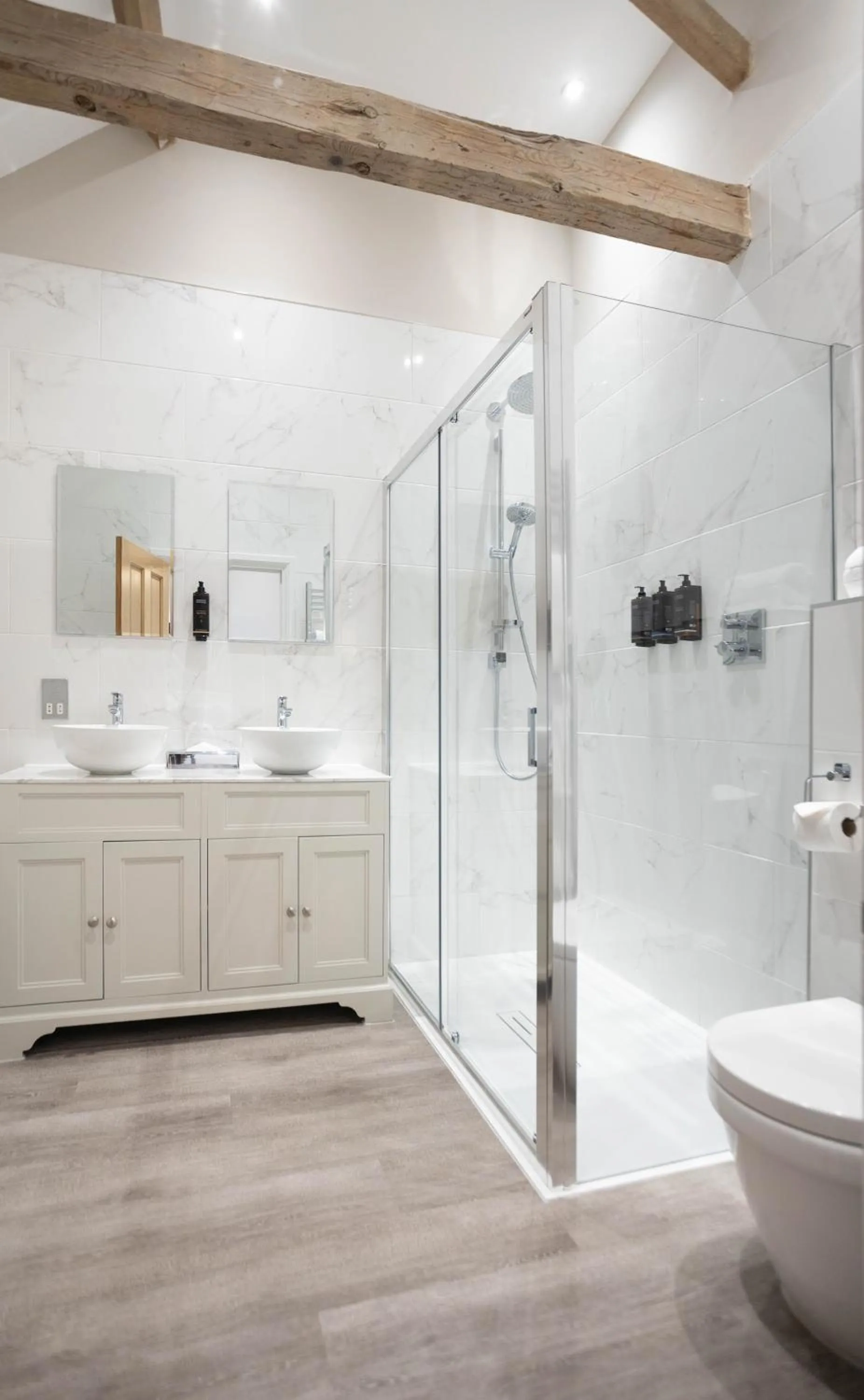 Shower in Barton Hall Hotel & Spa