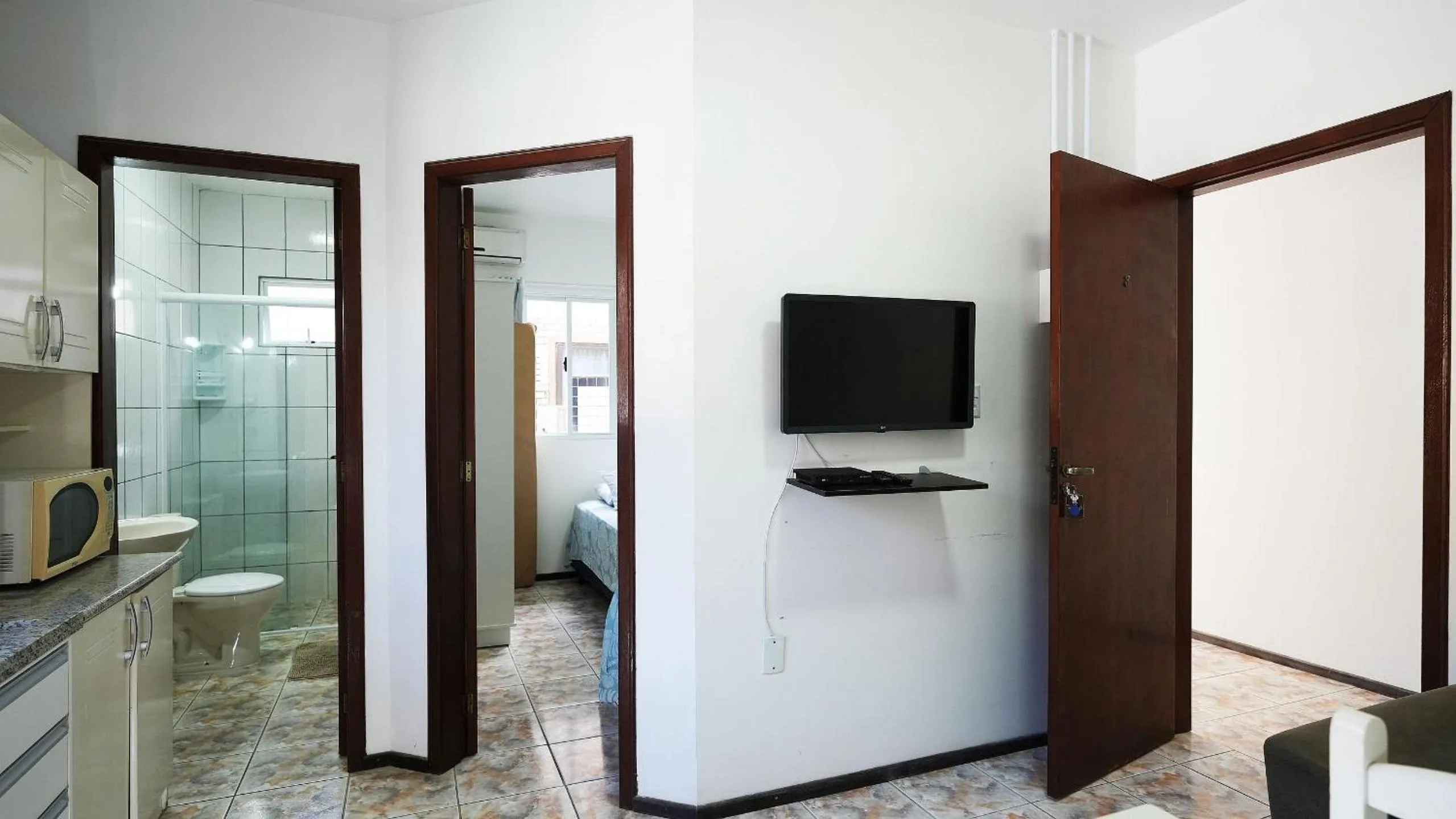 Residencial Adolfo - Mestre Naro