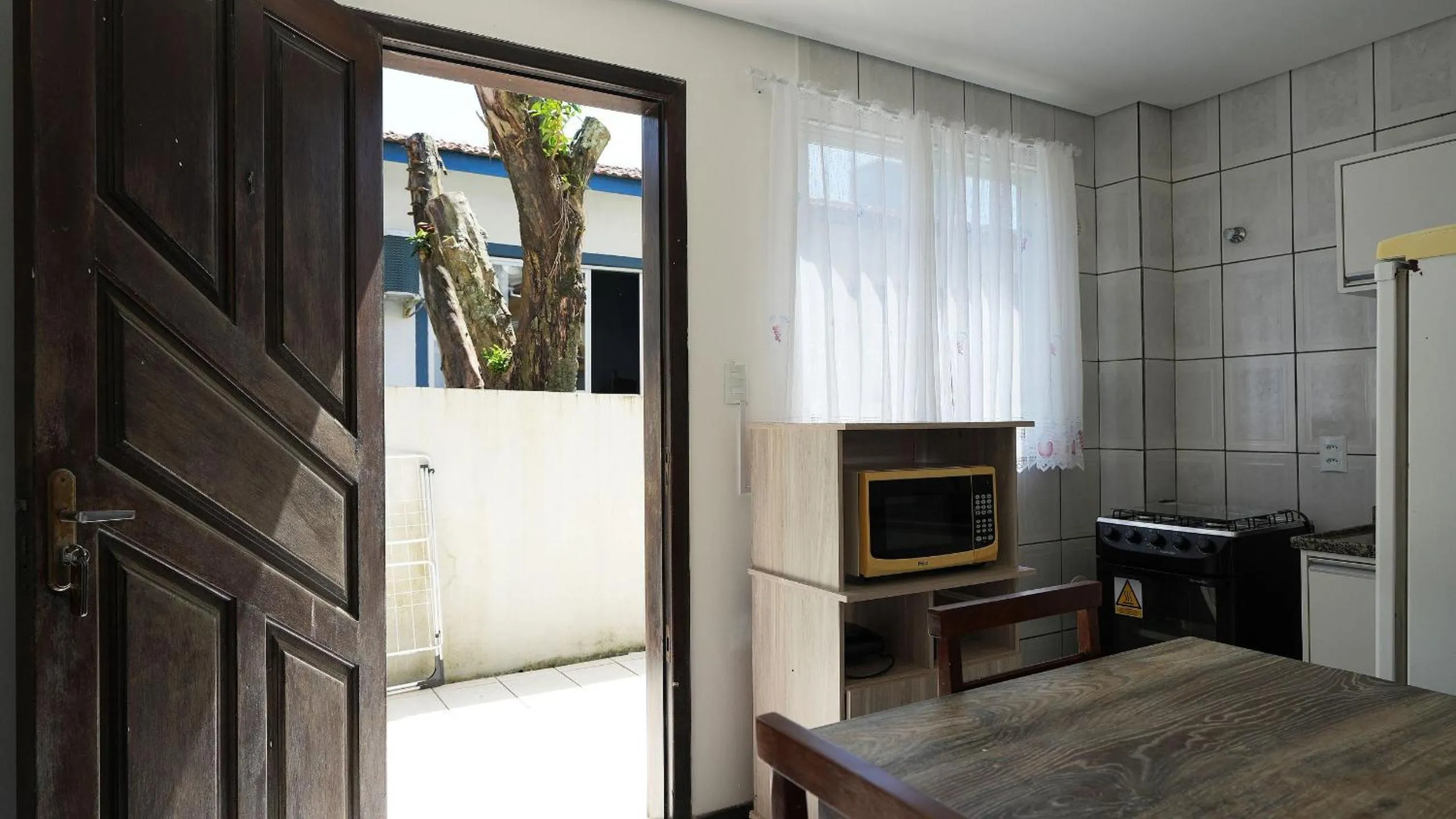 Residencial Adolfo - Mestre Naro