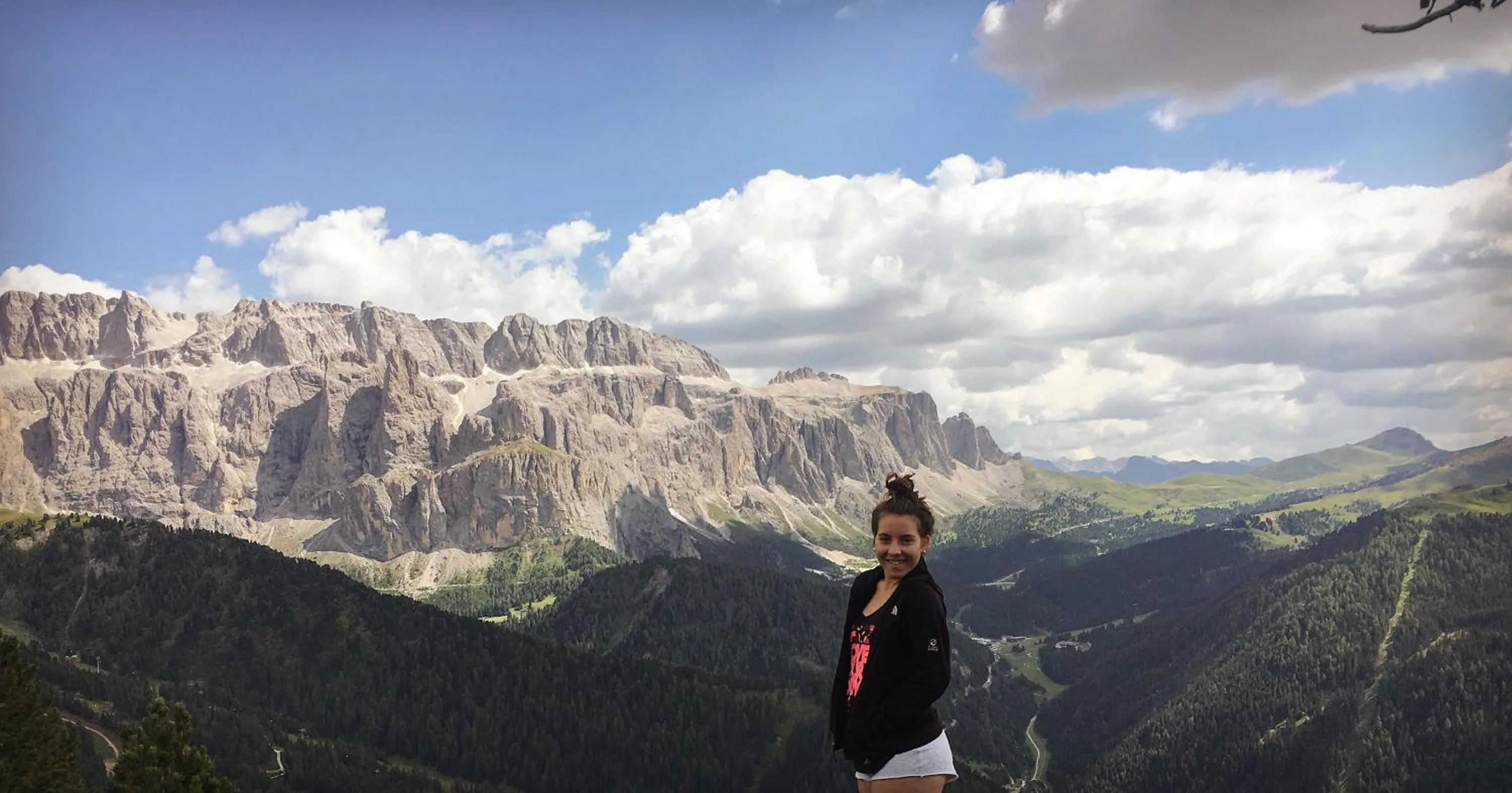 People in Garni Toni