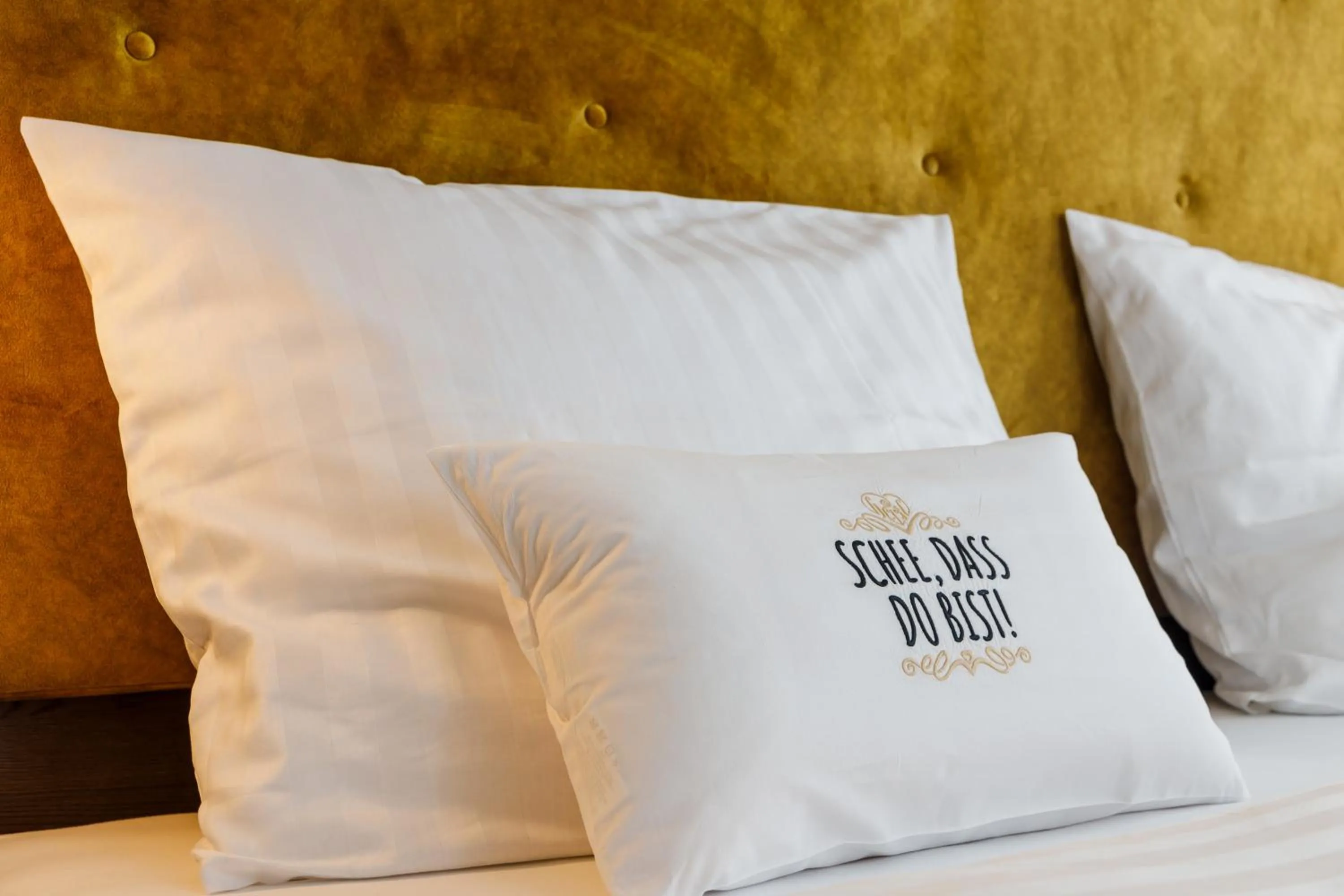 Bed in Herzl Hotel bei Erding