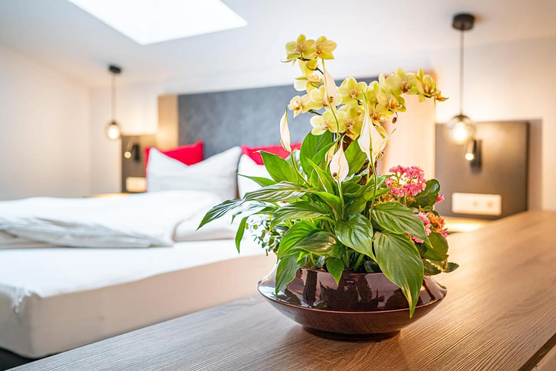 Bed in Berghotel & Chalets Adersberg Chiemgau Card kostenfrei