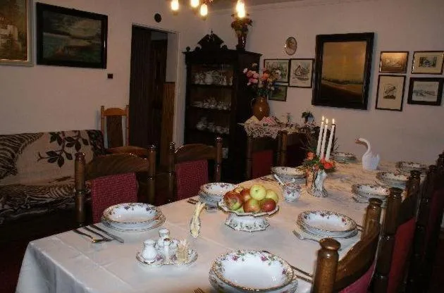 Restaurant/places to eat in Willa Andromeda