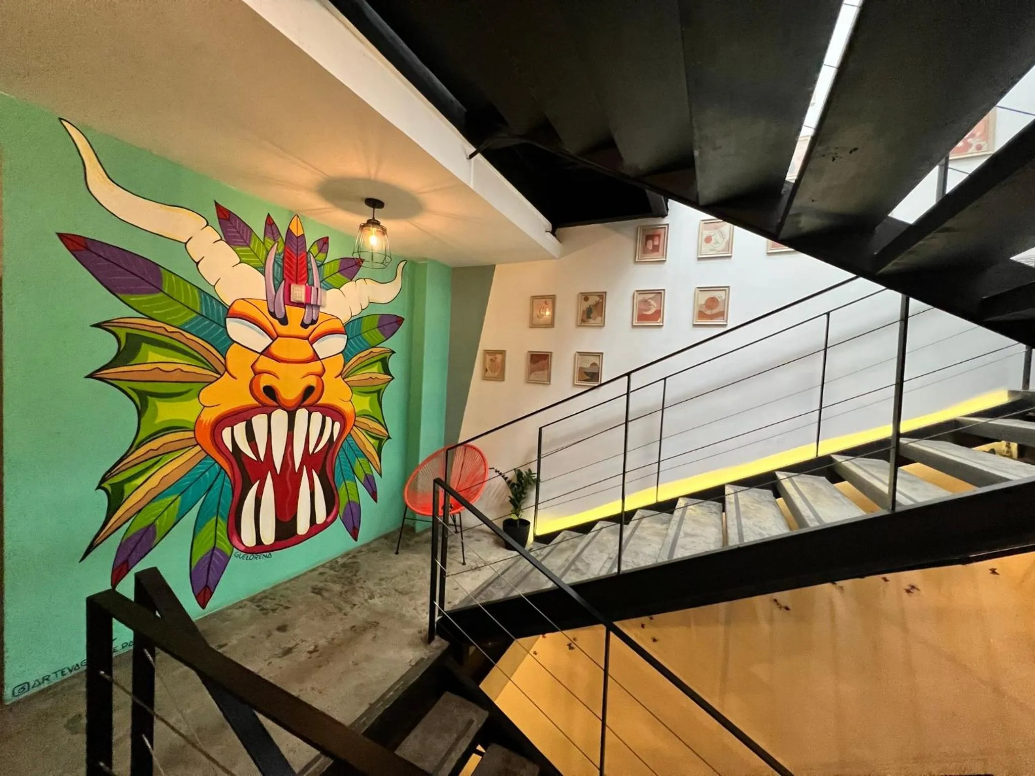 Area and facilities in Canova