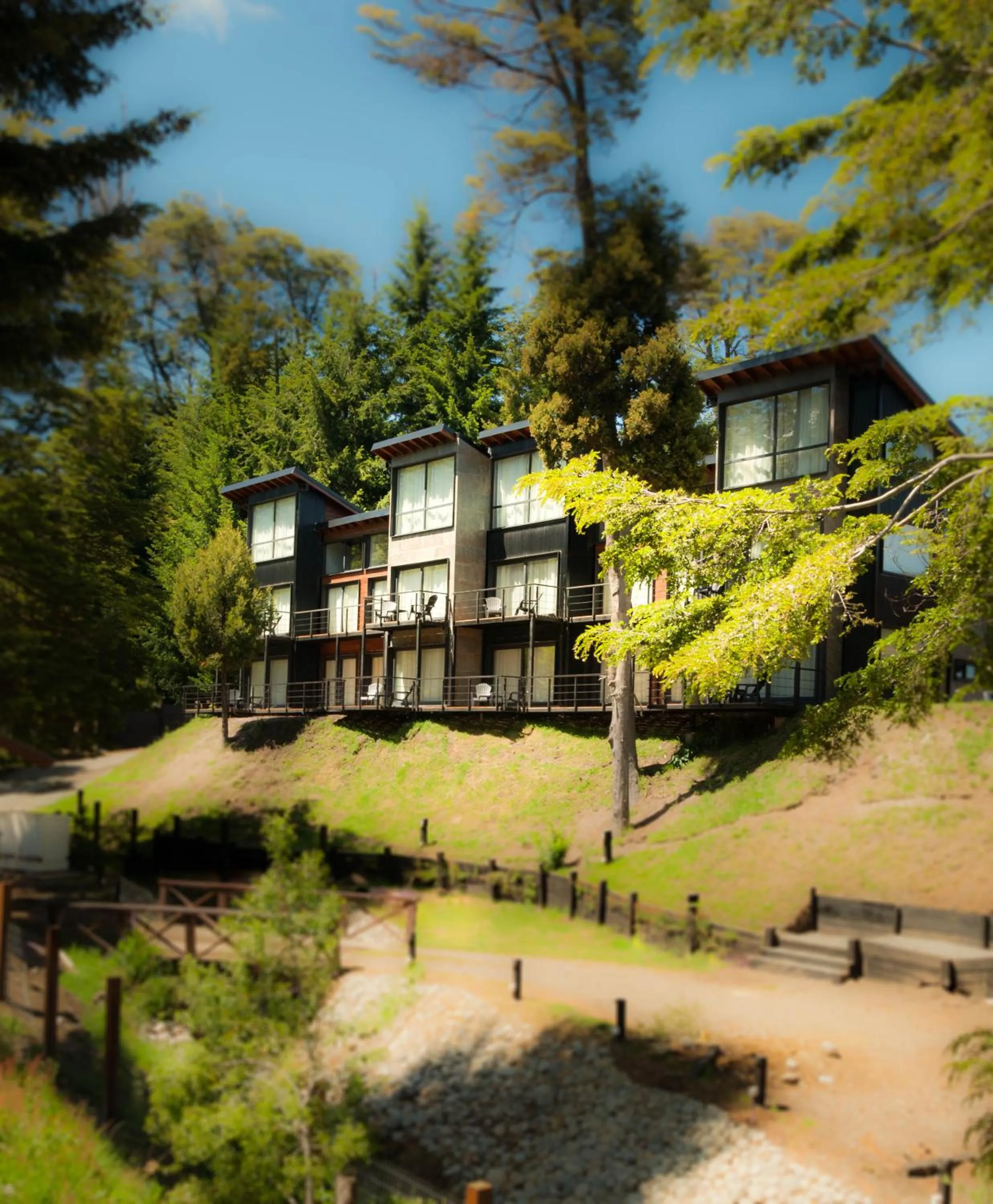 Property building in Las Aguas Río Bonito