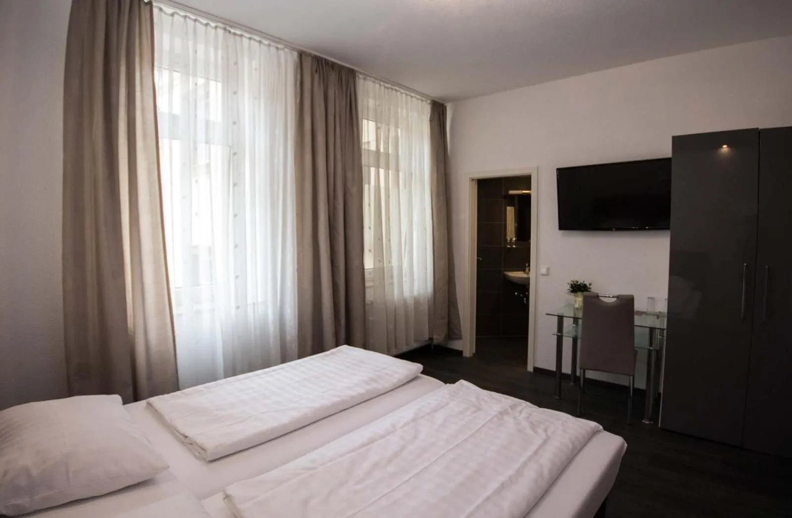 Photo of the whole room, Bed in Hotel Luisenhof