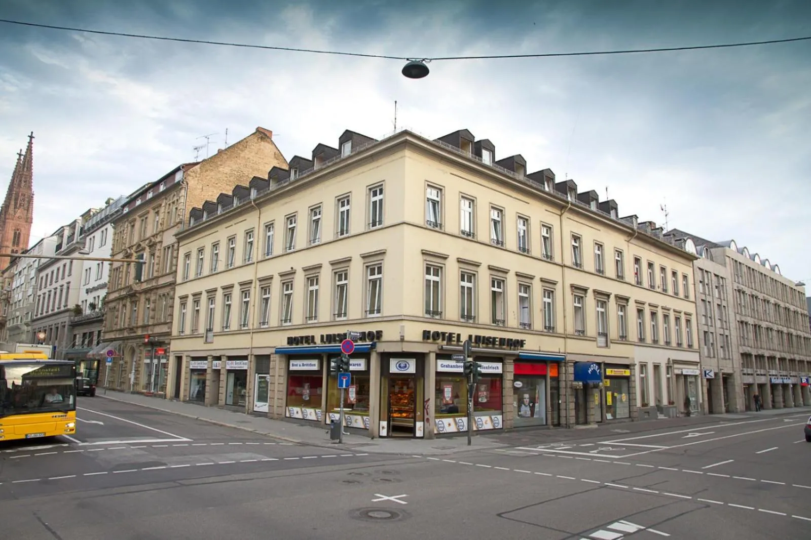 Property building in Hotel Luisenhof