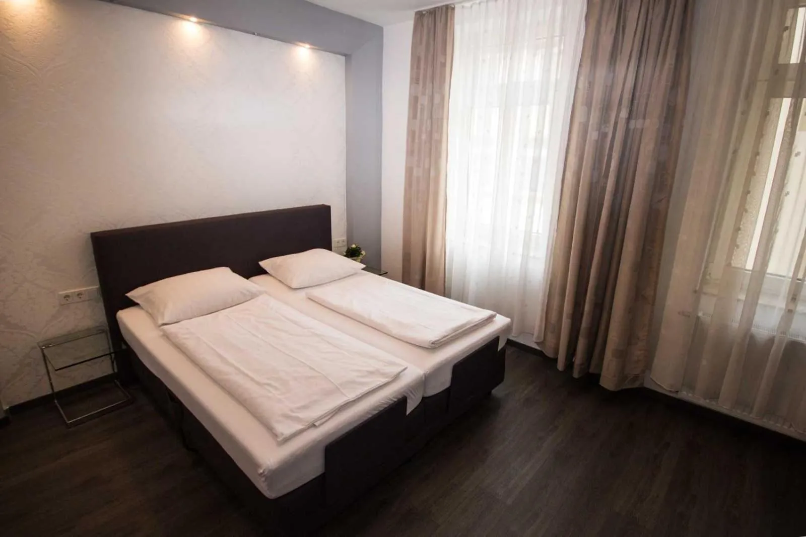 Bed in Hotel Luisenhof